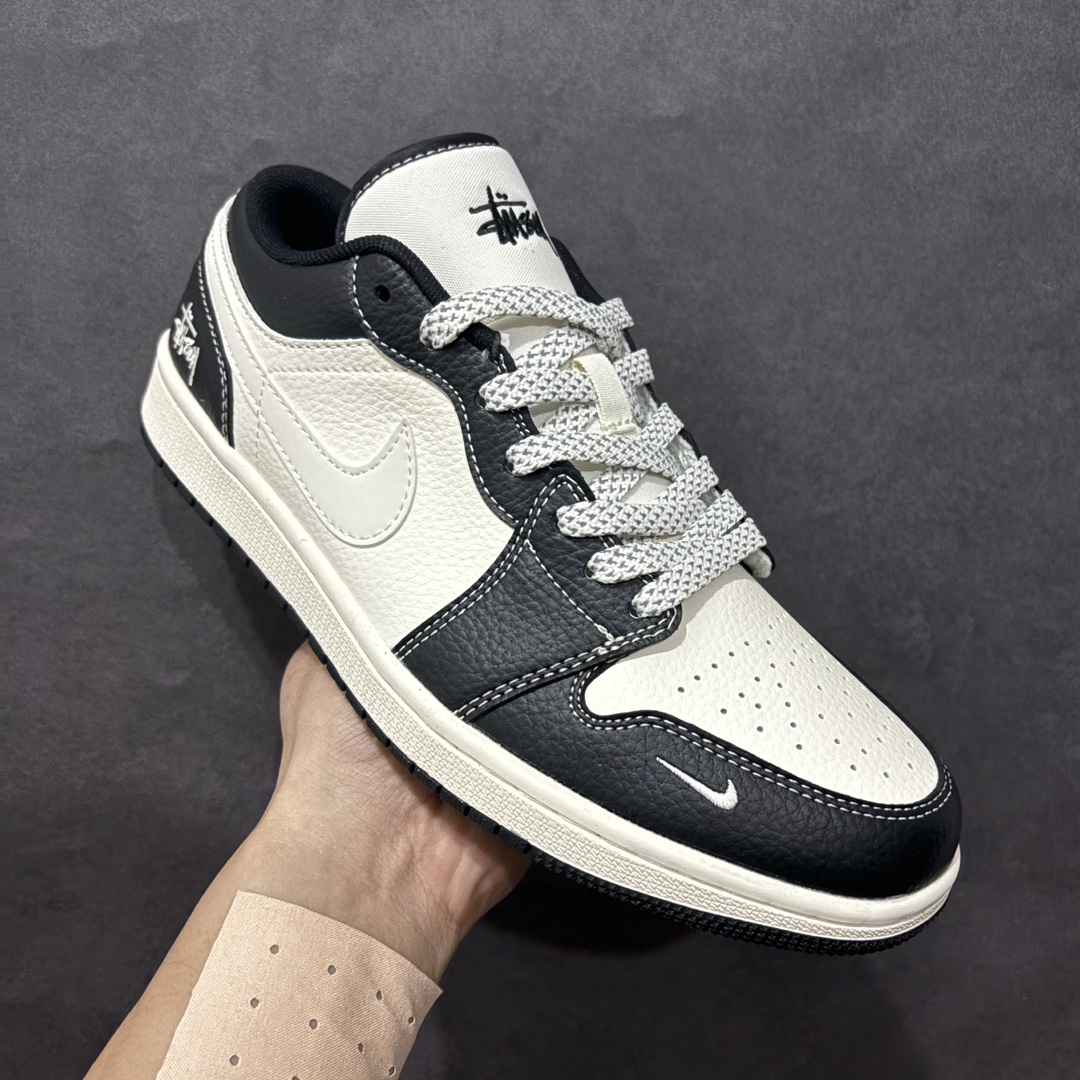 图片[3]-【定制版】Air Jordan 1 Low AJ1 乔1 斯图西 白黑荔纹 高端定制 低帮复古篮球鞋 XX3318-507rn#定制鞋盒 大厂纯原品质出货 超高清洁度 皮料切割干净无任何毛边 细节完美 r 尺码：36 36.5 37.5 38 38.5 39 40 40.5 41 42 42.5 43 44 44.5 45  编码：HXS320340-莆田鞋批发中心