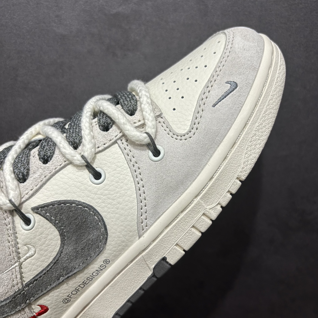 图片[5]-【定制版】Nk SB Dunk Low 卡哈特 x Sup联名 绑带灰勾 周年高端定制 低帮休闲板鞋 YX5066-239rn#定制鞋盒 大厂纯原品质出货 超高清洁度 皮料切割干净无任何毛边 细节完美r 尺码：36 36.5 37.5 38 38.5 39 40 40.5 41 42 42.5 43 44 44.5 45 编码：HXS340360-莆田鞋批发中心