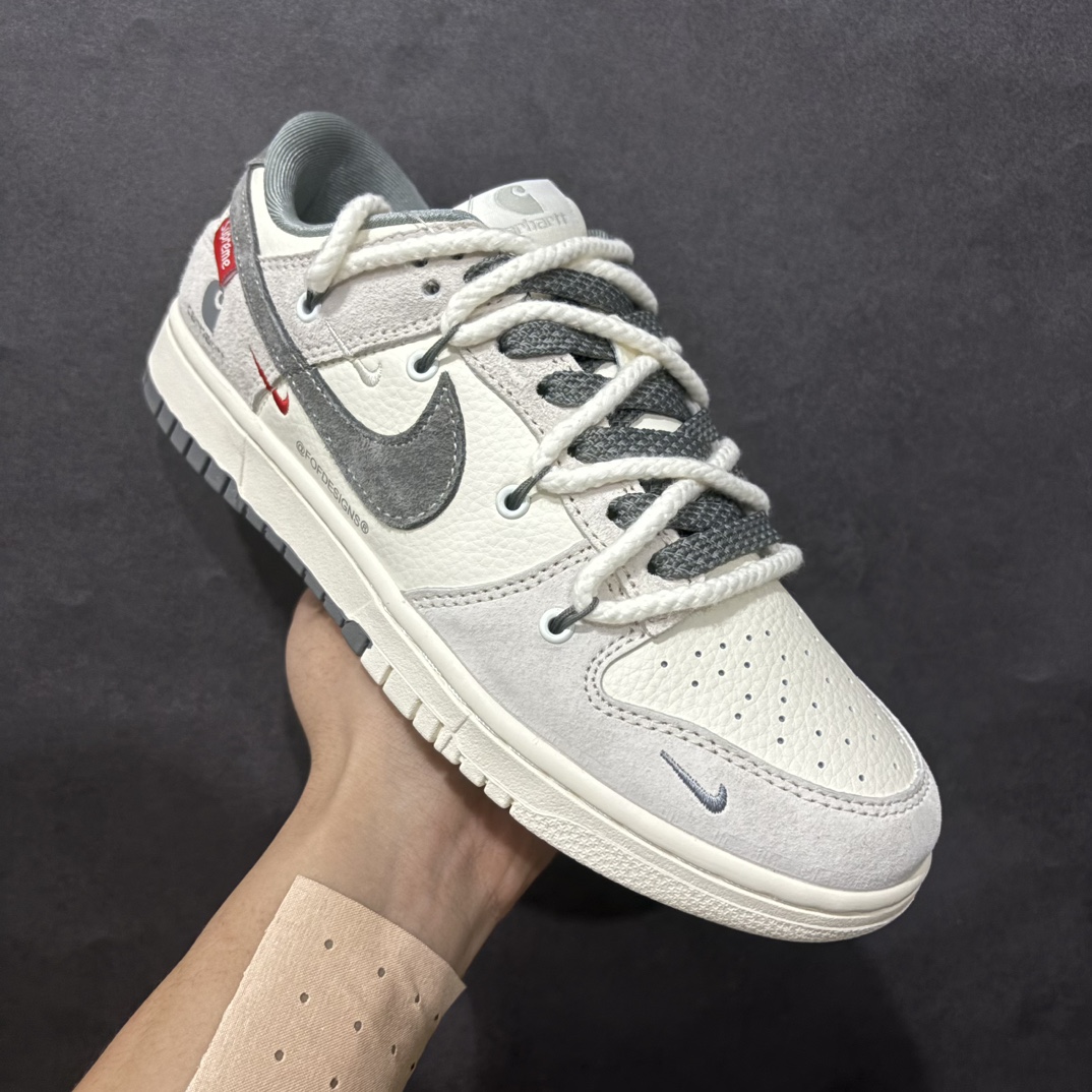 图片[3]-【定制版】Nk SB Dunk Low 卡哈特 x Sup联名 绑带灰勾 周年高端定制 低帮休闲板鞋 YX5066-239rn#定制鞋盒 大厂纯原品质出货 超高清洁度 皮料切割干净无任何毛边 细节完美r 尺码：36 36.5 37.5 38 38.5 39 40 40.5 41 42 42.5 43 44 44.5 45 编码：HXS340360-莆田鞋批发中心