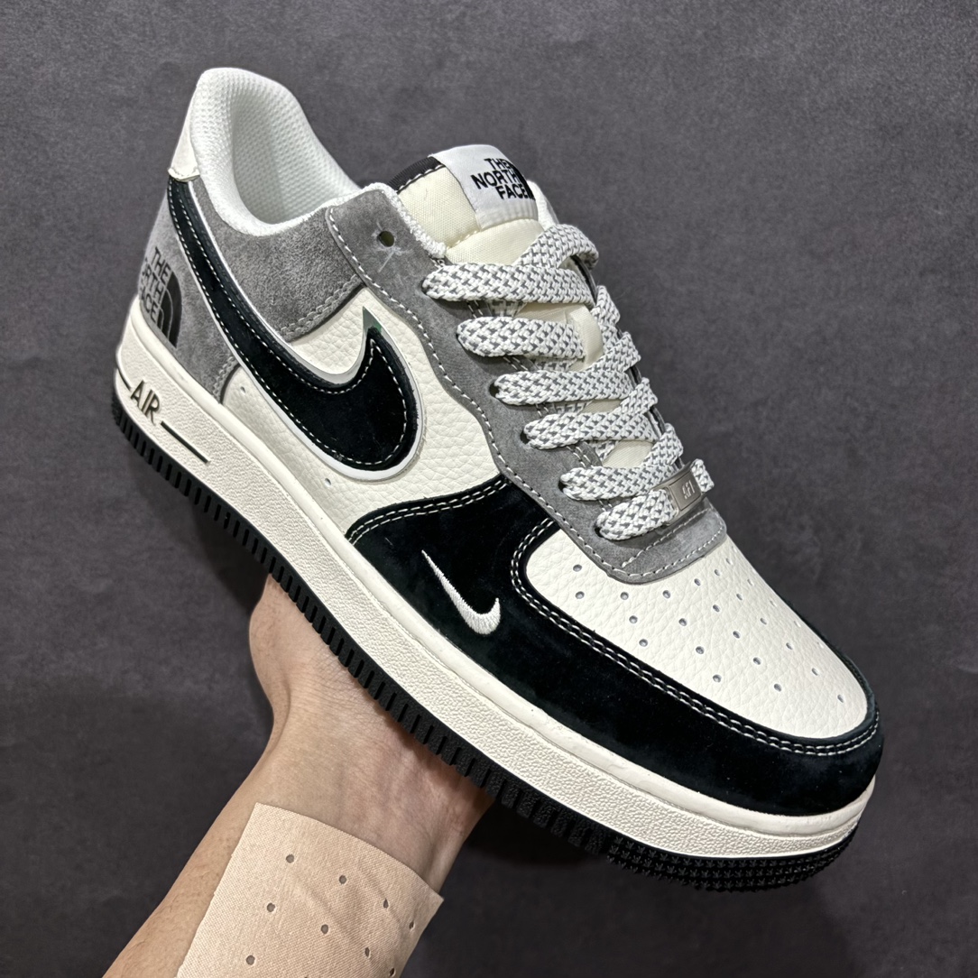 图片[3]-【定制版】Nk Air Force 1\’07 Low 北面联名 黑米灰 空军一号低帮休闲板鞋 XZ6188-976rn#原楦头原纸板 原装鞋盒 定制五金配件 内置全掌气垫 原厂鞋底 r 尺码：36 36.5 37.5 38 38.5 39 40 40.5 41 42 42.5 43 44 44.5 45  编码：HXS310320-莆田鞋批发中心