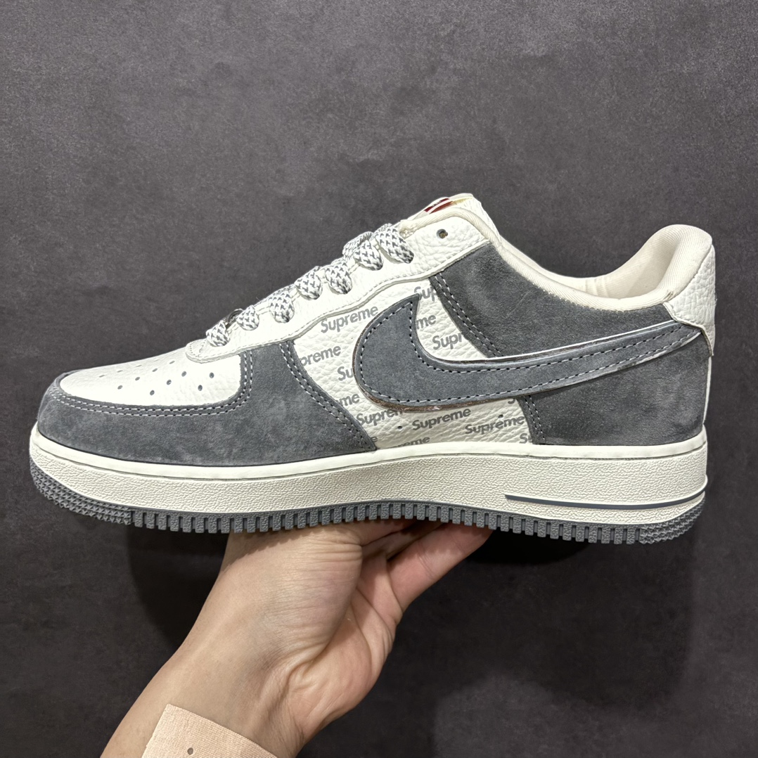 图片[2]-【公司级】海外限量发售NIke Air Force 1 \’07 Low “Supreme联名–灰勾红小标”空军一号 低帮 运动鞋 休闲鞋 折边针车 工艺难度大 原楦头原纸板 原装鞋盒 定制五金配件 内置全掌气垫 原厂鞋底货号：CH6336-510 尺码：36 36.5 37.5 38 38.5 39 40 40.5 41 42 42.5 43 44 44.5 45 编码：HXS310320-莆田鞋批发中心