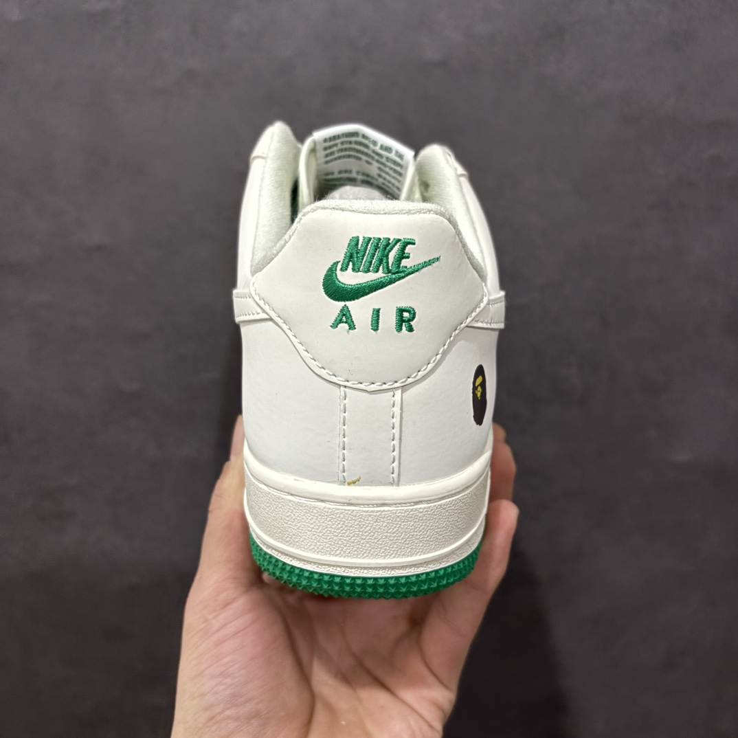 图片[4]-【特价福利】Nike Air Force 1 \’07 Low “Bape联名”空军一号 低帮 运动鞋 休闲鞋 折边针车 工艺难度大 原楦头原纸板 原装鞋盒 定制五金配件 内置全掌气垫 原厂鞋底货号：FG6688-102 Size：36 36.5 37.5 38 38.5 39 40 40.5 41 42 42.5 43 44 44.5 45 编码：CC190200-莆田鞋批发中心