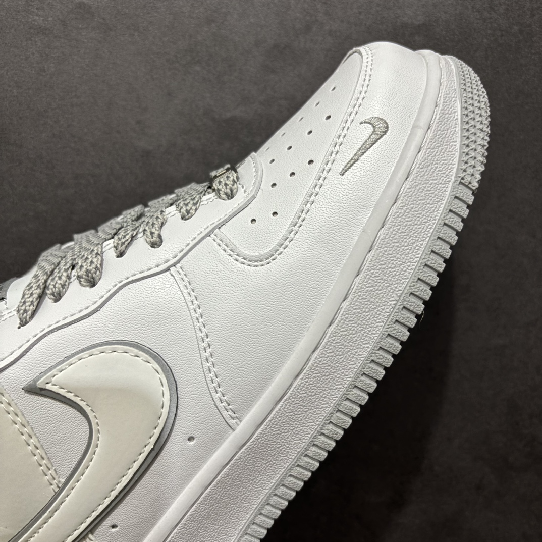 图片[5]-【特价福利】Nike Air Force 1 \’07 Low 空军一号 低帮 运动鞋 休闲鞋 折边针车 工艺难度大 原楦头原纸板 原装鞋盒 定制五金配件 内置全掌气垫 原厂鞋底货号：YZ8115-006 Size：36 36.5 37.5 38 38.5 39 40 40.5 41 42 42.5 43 44 44.5 45 编码：CC190200-莆田鞋批发中心