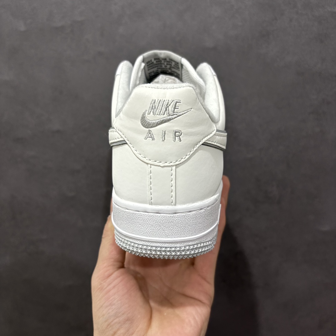 图片[4]-【特价福利】Nike Air Force 1 \’07 Low 空军一号 低帮 运动鞋 休闲鞋 折边针车 工艺难度大 原楦头原纸板 原装鞋盒 定制五金配件 内置全掌气垫 原厂鞋底货号：YZ8115-006 Size：36 36.5 37.5 38 38.5 39 40 40.5 41 42 42.5 43 44 44.5 45 编码：CC190200-莆田鞋批发中心