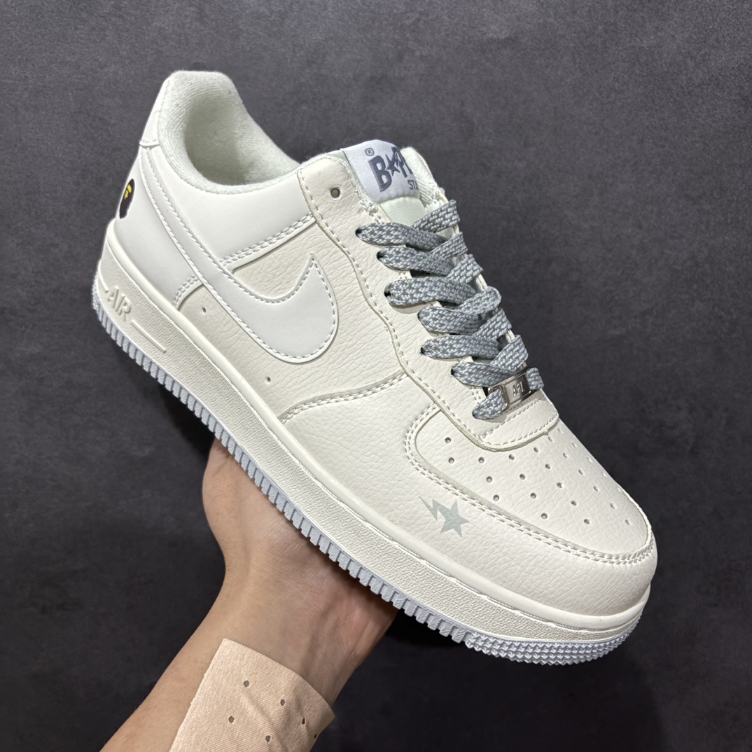 图片[3]-【特价福利】Nike Air Force 1 \’07 Low “Bape联名”空军一号 低帮 运动鞋 休闲鞋 折边针车 工艺难度大 原楦头原纸板 原装鞋盒 定制五金配件 内置全掌气垫 原厂鞋底货号：FG6688-104 Size：36 36.5 37.5 38 38.5 39 40 40.5 41 42 42.5 43 44 44.5 45 编码：CC190200-莆田鞋批发中心