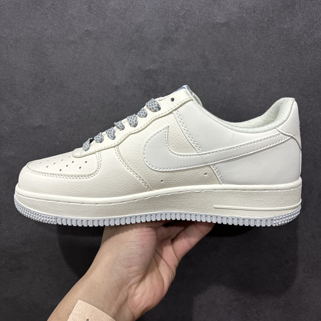 图片[2]-【特价福利】Nike Air Force 1 \’07 Low “Bape联名”空军一号 低帮 运动鞋 休闲鞋 折边针车 工艺难度大 原楦头原纸板 原装鞋盒 定制五金配件 内置全掌气垫 原厂鞋底货号：FG6688-104 Size：36 36.5 37.5 38 38.5 39 40 40.5 41 42 42.5 43 44 44.5 45 编码：CC190200-莆田鞋批发中心