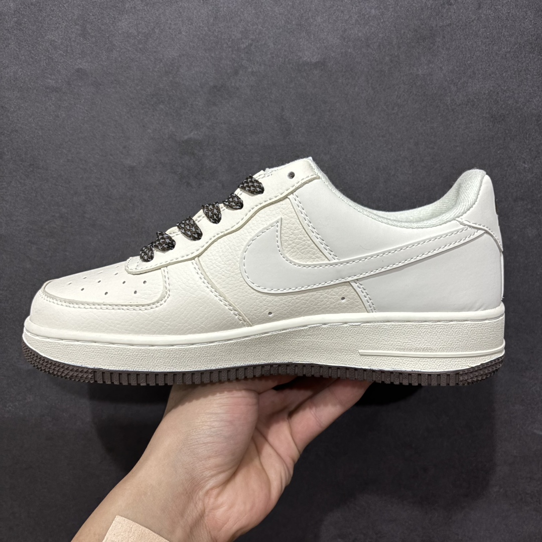 图片[2]-【特价福利】Nike Air Force 1 \’07 Low “Bape联名”空军一号 低帮 运动鞋 休闲鞋 折边针车 工艺难度大 原楦头原纸板 原装鞋盒 定制五金配件 内置全掌气垫 原厂鞋底货号：FG6688-100 Size：36 36.5 37.5 38 38.5 39 40 40.5 41 42 42.5 43 44 44.5 45 编码：CC190200-莆田鞋批发中心