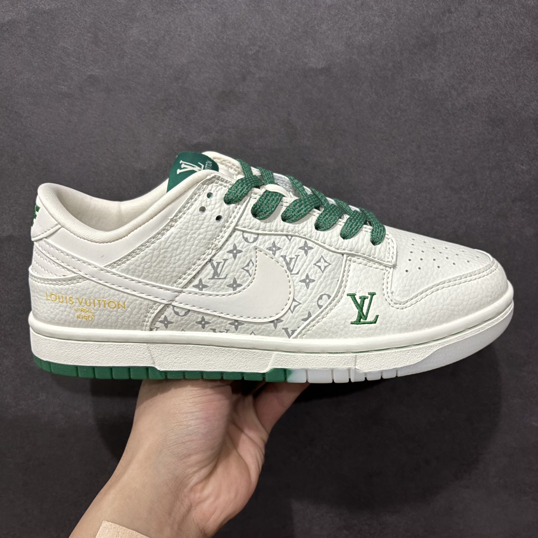 【定制版】Nk SB Dunk Low LV联名白绿双色大底 周年高端定制 低帮休闲板鞋n#高端定制鞋盒 原装头层材料 独家版型蒸餾加工n大厂纯原品质出货 超高清洁度 皮料切割干净无任何毛边 细节完美 货号：CH8311-278 尺码：36 36.5 37.5 38 38.5 39 40 40.5 41 42 42.5 43 44 44.5 45 编码：QF280300-莆田鞋批发中心