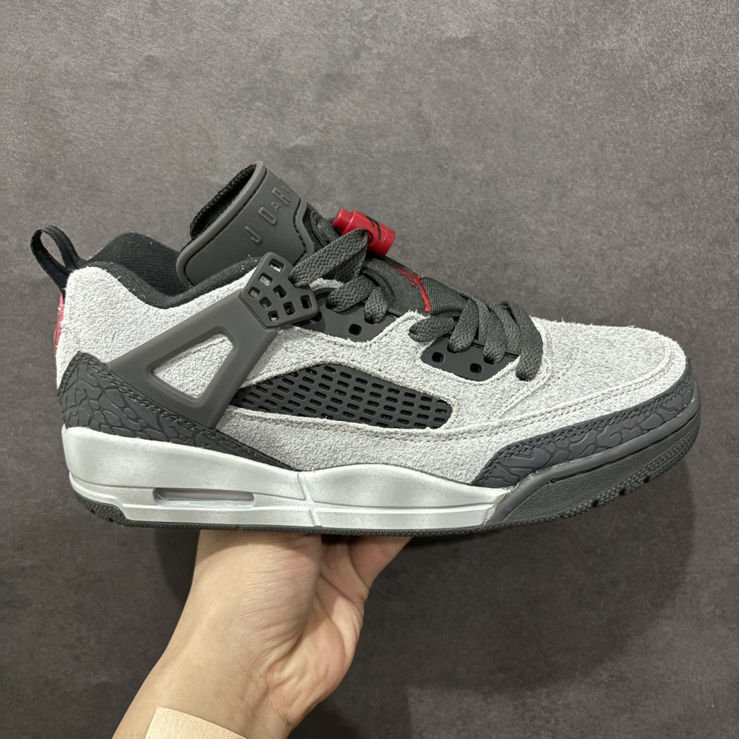 【公司级】Jordan Spizike Low AJ 3.5 斯派克李 乔丹合体元素 文化休闲板鞋n#整双鞋在 Air Jordan 5 Low 廓形的基础上，通过加入 AJ3 的爆裂纹和鞋底设计、AJ6 的鞋舌和鞋带束扣、AJ4 的鞋侧三角稳定贴片和鞋带孔等 货号： FQ1759-002 尺码：36 36.5 37.5 38 38.5 39 40 40.5 41 42 42.5 43 44 44.5 45 46 编码：MZ260280-莆田鞋批发中心