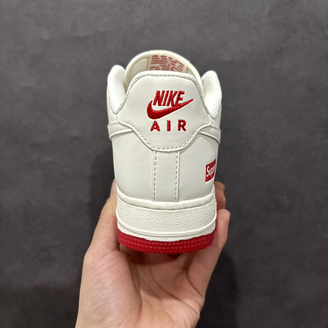 图片[4]-【公司级】Nike Air Force 1 Low 07 x Supreme 白红小钩n原楦头原纸板 打造纯正低帮空军版型 专注外贸渠道 全掌内置蜂窝气垫原盒配件 原厂中底钢印、拉帮完美官方货号：BB7577 216 Size：36 36.5 37.5 38 38.5 39 40 40.5 41 42 42.5 43 44 44.5 45 编码：HXS310320-莆田鞋批发中心