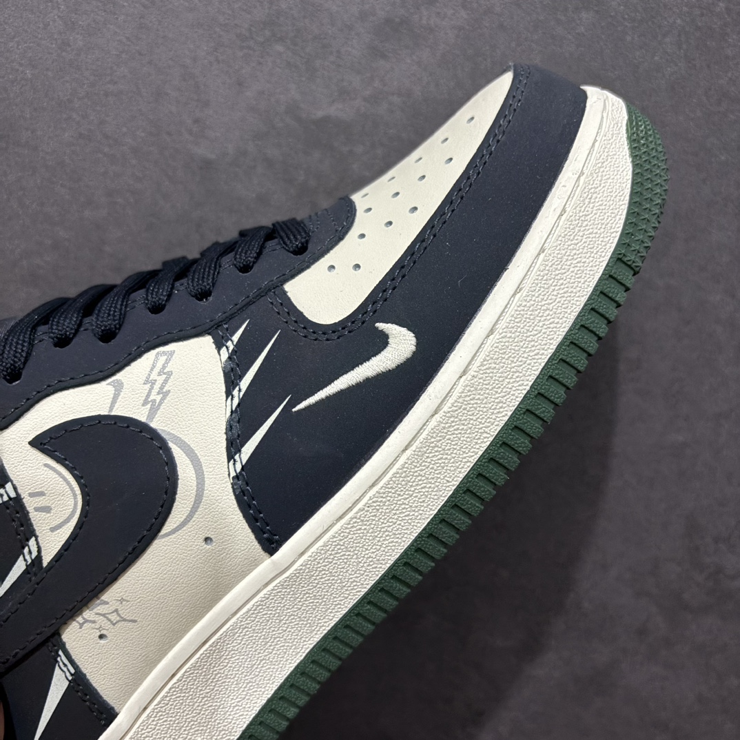 图片[5]-【公司级】Nike Air Force 1 Low 07 米藏蓝小钩原楦头原纸板 打造纯正低帮空军版型 专注外贸渠道 全掌内置蜂窝气垫原盒配件 原厂中底钢印、拉帮完美官方货号：KK1988 040 Size：36 36.5 37.5 38 38.5 39 40 40.5 41 42 42.5 43 44 44.5 45 编码：HXS310320-莆田鞋批发中心