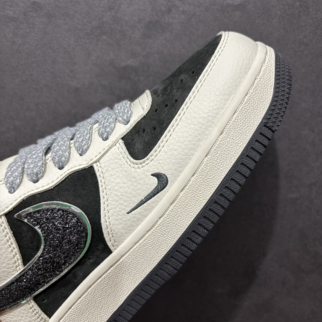 图片[5]-【定制版】Nike Air Force 1 Low 07 x The North Face 米黑小钩满天星n原楦头原纸板 打造纯正低帮空军版型 专注外贸渠道 全掌内置蜂窝气垫原盒配件 原厂中底钢印、拉帮完美官方货号：QY6818 527 Size：36 36.5 37.5 38 38.5 39 40 40.5 41 42 42.5 43 44 44.5 45 编码：CC280300-莆田鞋批发中心