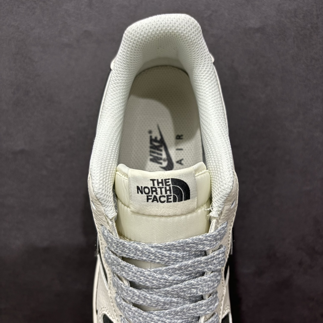 图片[7]-【定制版】Nike Air Force 1 Low 07 x The North Face 米黑小钩满天星n原楦头原纸板 打造纯正低帮空军版型 专注外贸渠道 全掌内置蜂窝气垫原盒配件 原厂中底钢印、拉帮完美官方货号：QY6818 527 Size：36 36.5 37.5 38 38.5 39 40 40.5 41 42 42.5 43 44 44.5 45 编码：CC280300-莆田鞋批发中心