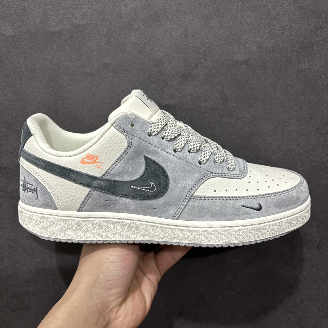 【定制版】Nike Court Vision Low 斯图西联名n休闲运动板鞋低帮百搭透气休闲运动板鞋，经典耐用的设计，兼顾舒适脚感和出众风范，演绎匠心之作。结构性的支撑贴合感结合复古篮球设计，塑就场外全明星风范官方货号: FD5188 117 尺码：36 36.5 37.5 38 38.5 39 40 40.5 41 42 42.5 43 44 44.5 45 编码：CC260280-莆田鞋批发中心