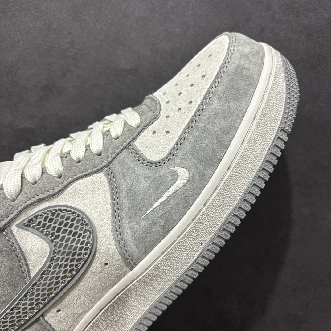 图片[5]-【定制版】Nike Air Force 1 Low 07 x The North Face 白灰小钩n原楦头原纸板 打造纯正低帮空军版型 专注外贸渠道 全掌内置蜂窝气垫原盒配件 原厂中底钢印、拉帮完美官方货号：DF0188 027 Size：36 36.5 37.5 38 38.5 39 40 40.5 41 42 42.5 43 44 44.5 45 编码：HXS310320-莆田鞋批发中心