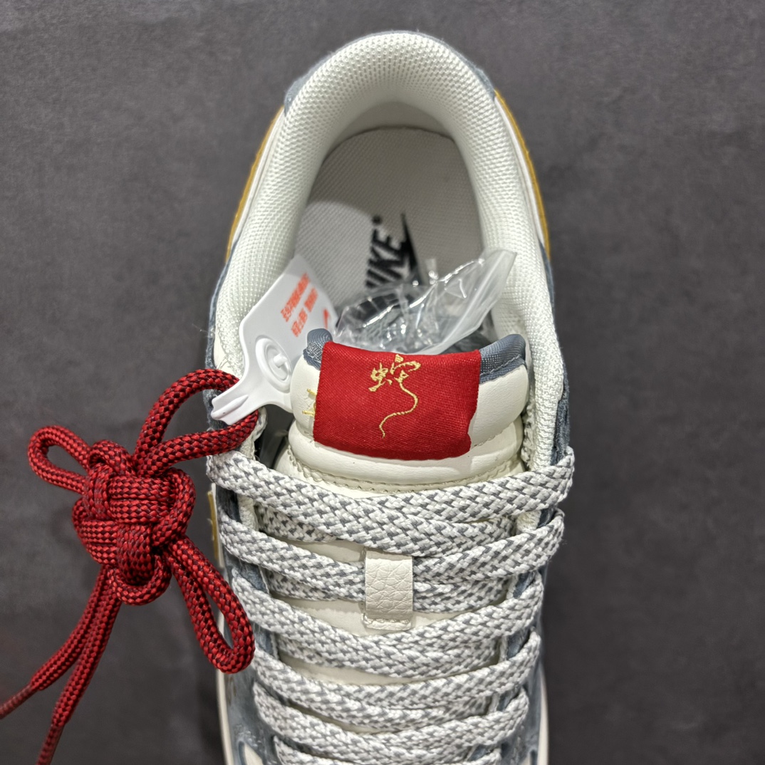 Nk SB Dunk Low 蛇年限定-金蛇 周年高端定制 低帮休闲板鞋 XX3168-116