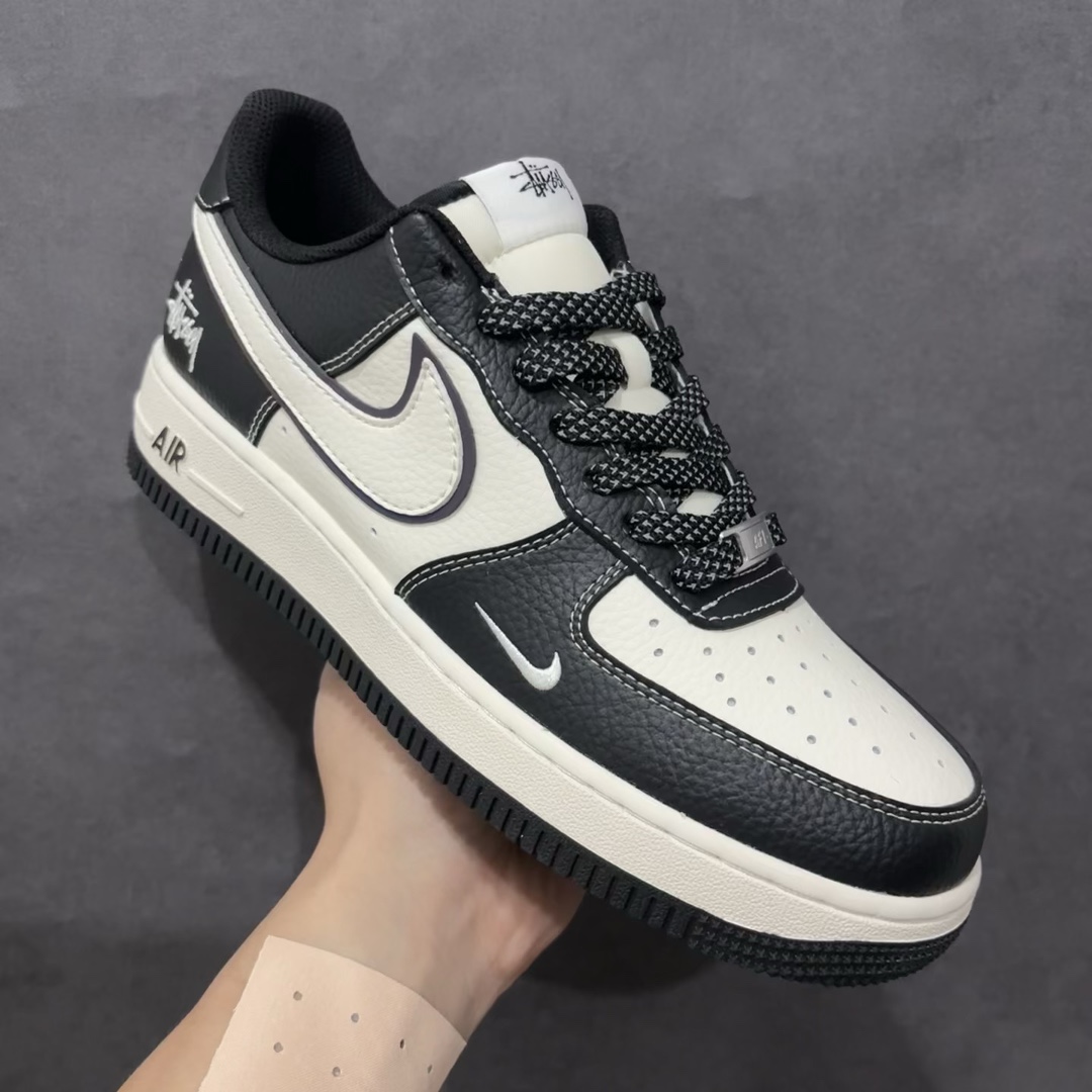  
Nk Air Force 1'07 Low 斯图西联名 黑白勾 空军一号低帮休闲板鞋 XZ6188-