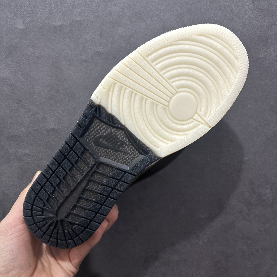 图片[9]-【定制版】Air Jordan 1 Low AJ1 乔1 北面联名 暗黑迷彩 高端定制 低帮复古篮球鞋 DM9188-013rn#定制鞋盒 大厂纯原品质出货 超高清洁度 皮料切割干净无任何毛边 细节完美 r 尺码：36 36.5 37.5 38 38.5 39 40 40.5 41 42 42.5 43 44 44.5 45  编码：HXS340360-莆田鞋批发中心