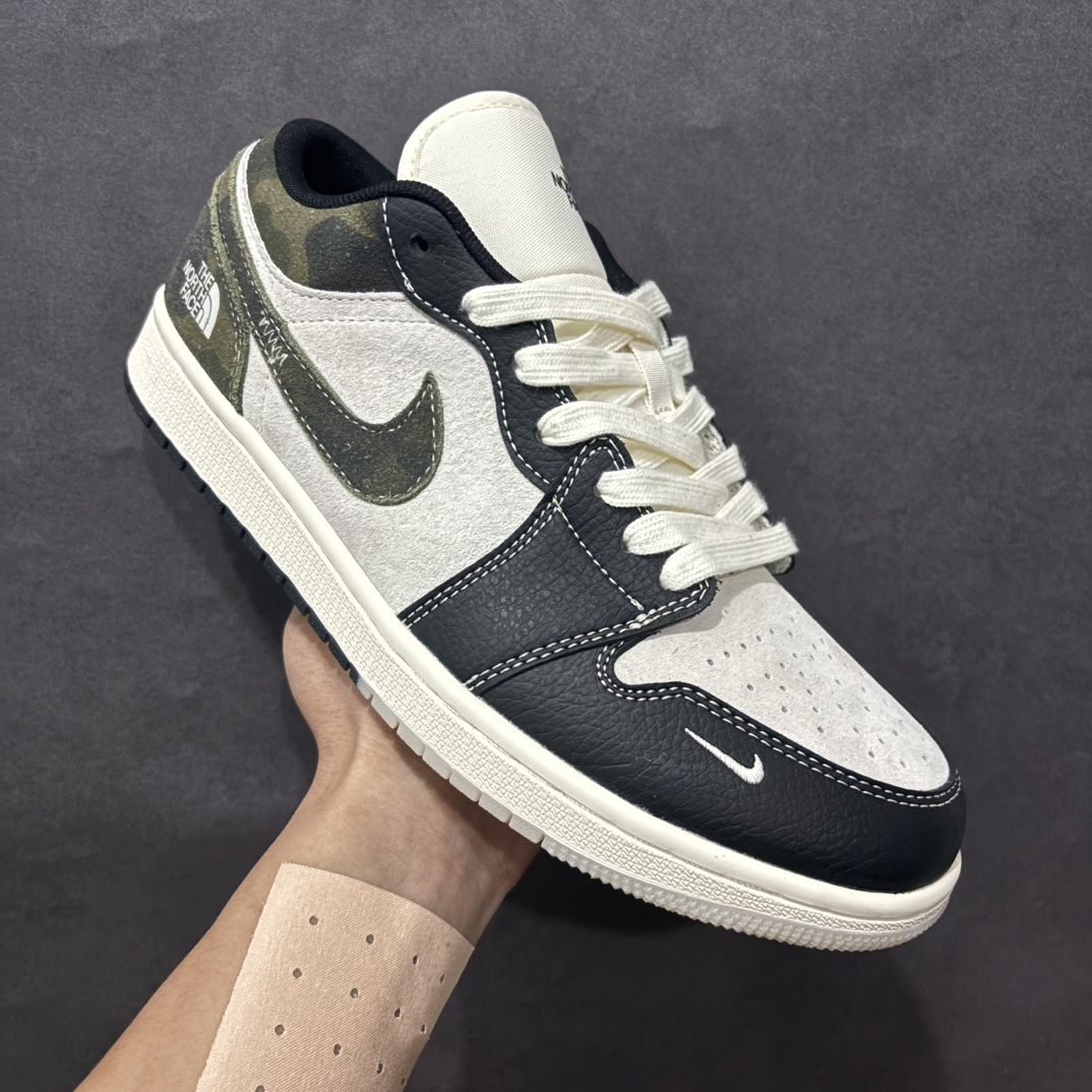 图片[3]-【定制版】Air Jordan 1 Low AJ1 乔1 北面联名 暗黑迷彩 高端定制 低帮复古篮球鞋 DM9188-013rn#定制鞋盒 大厂纯原品质出货 超高清洁度 皮料切割干净无任何毛边 细节完美 r 尺码：36 36.5 37.5 38 38.5 39 40 40.5 41 42 42.5 43 44 44.5 45  编码：HXS340360-莆田鞋批发中心