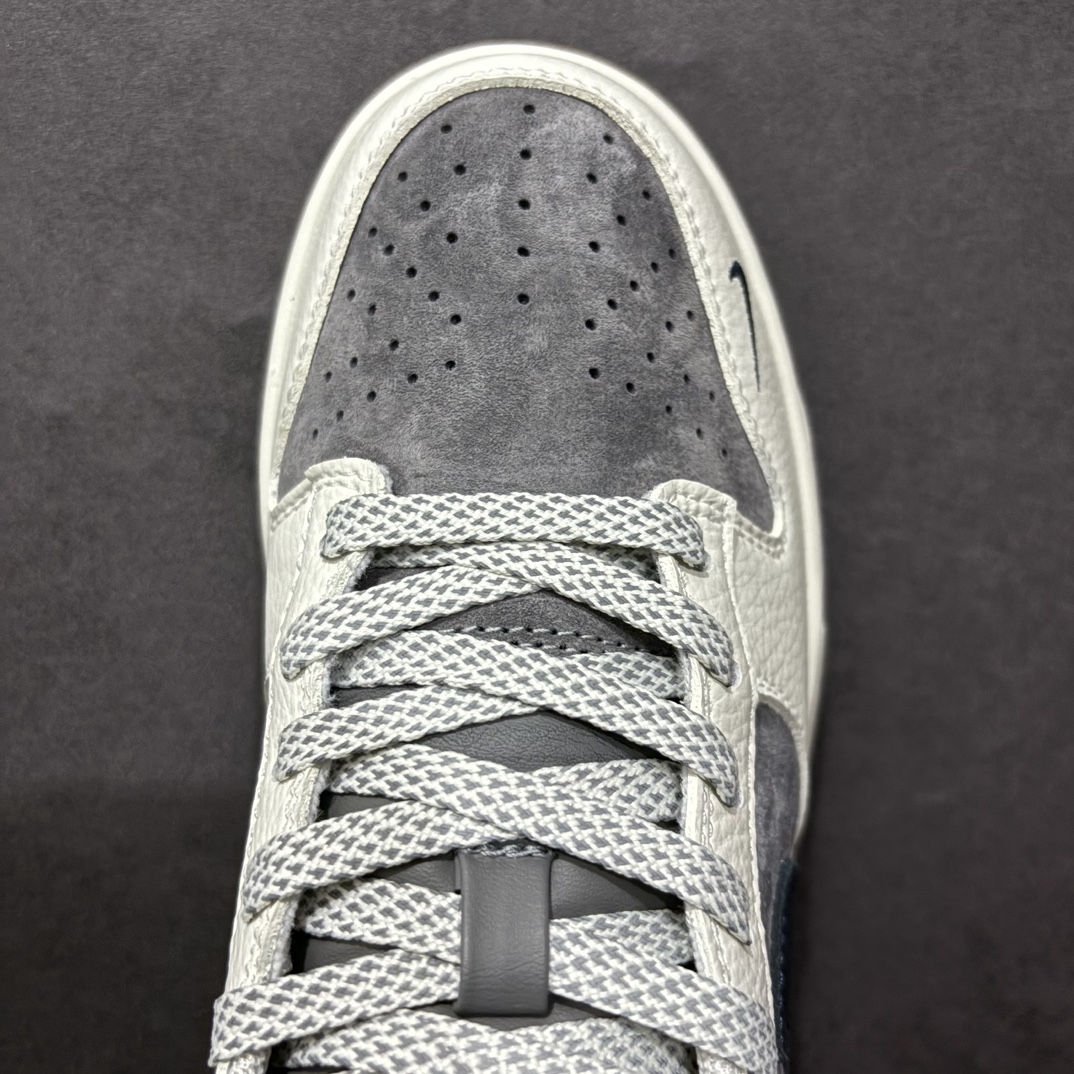 图片[8]-【定制版】海外爆款限量发售！高端定制Nike SB Dunk Low“暴力熊联名——白灰深蓝钩周年高端定制 低帮休闲板鞋 定制鞋盒 大厂纯原品质出货 超高清洁度 皮料切割干净无任何毛边 细节完美货号：CY5979-105nSize:36 36.5 37.5 38 38.5 39 40 40.5 41 42 42.5 43 44 44.5 45 编码：QF300320-莆田鞋批发中心