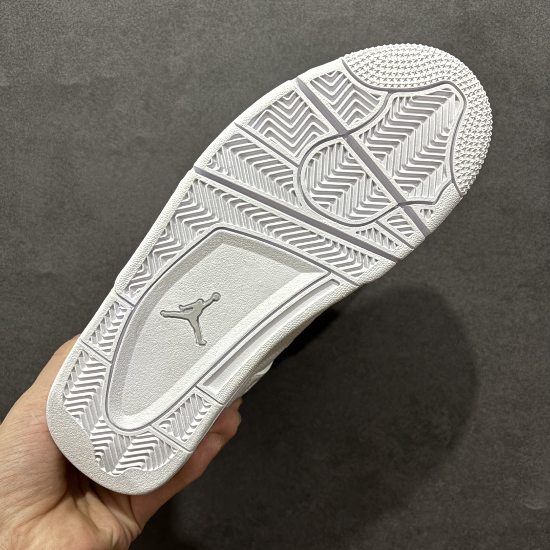 图片[9]-【头层跑量版】Air Jordan AJ4 Retro 系列n区分市面的各种假特价n全头层皮料 大底有正确刷漆n真材实料 做工扎实 拒绝劣质品质n原纸板楦头开发 完美鞋型 鞋柜必备鞋款 终端现货供应品质可见 真正好货福利白菜价💪🏻 尺码：40-46含半码 编码：WE260280-莆田鞋批发中心