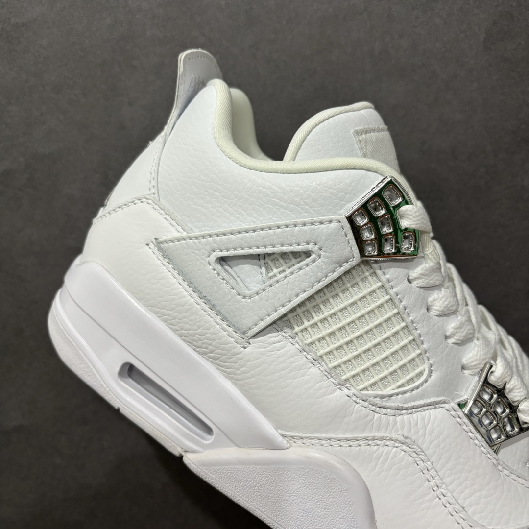 图片[6]-【头层跑量版】Air Jordan AJ4 Retro 系列n区分市面的各种假特价n全头层皮料 大底有正确刷漆n真材实料 做工扎实 拒绝劣质品质n原纸板楦头开发 完美鞋型 鞋柜必备鞋款 终端现货供应品质可见 真正好货福利白菜价💪🏻 尺码：40-46含半码 编码：WE260280-莆田鞋批发中心