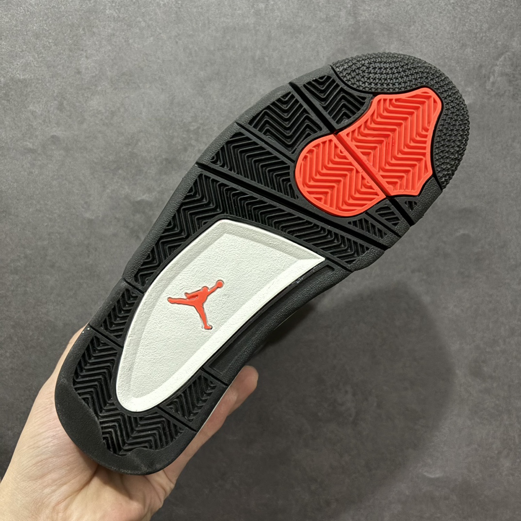 图片[9]-【头层跑量版】Air Jordan AJ4 Retro 系列n区分市面的各种假特价n全头层皮料 大底有正确刷漆n真材实料 做工扎实 拒绝劣质品质n原纸板楦头开发 完美鞋型 鞋柜必备鞋款 终端现货供应品质可见 真正好货福利白菜价💪🏻 尺码：40-46含半码 编码：WE260280-莆田鞋批发中心