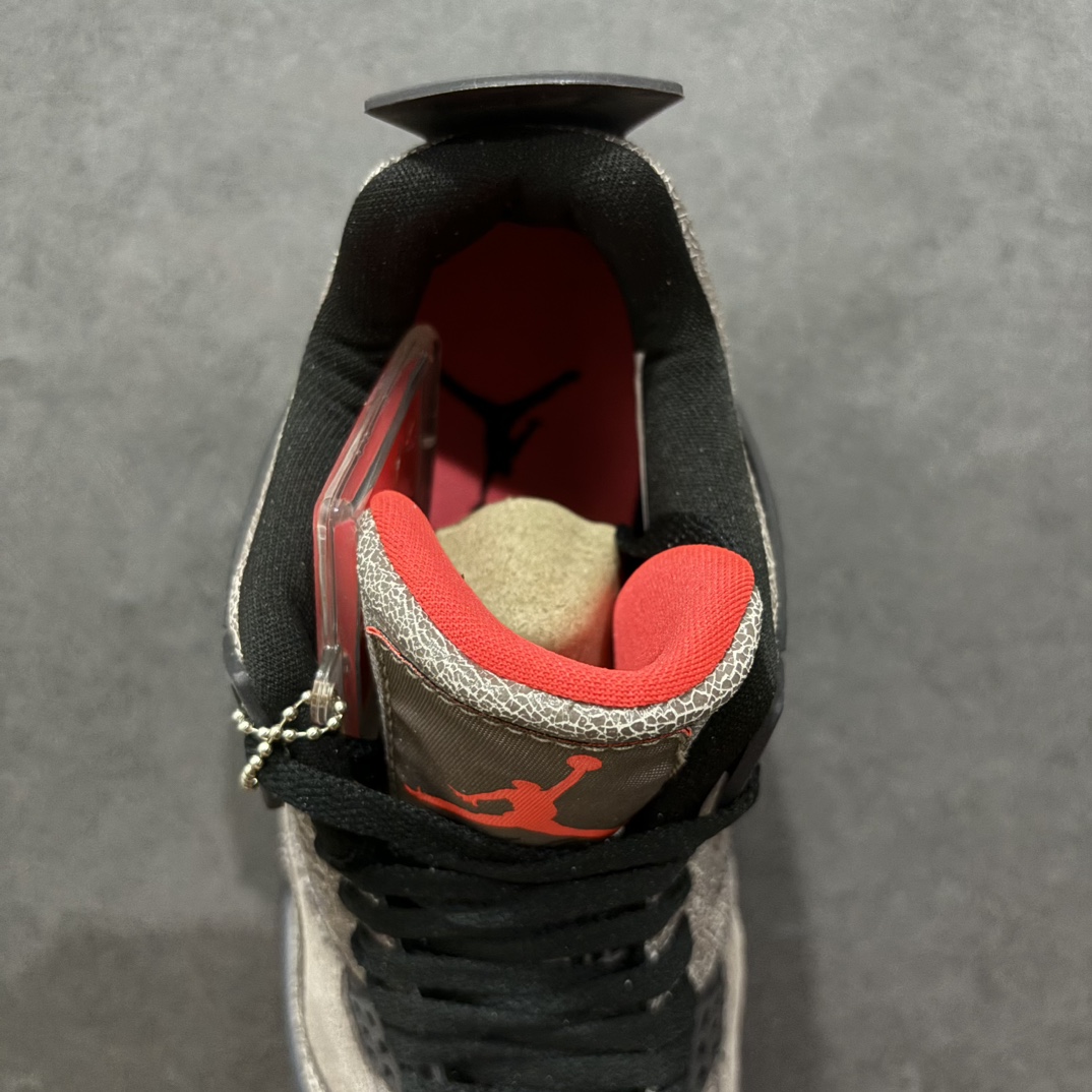 图片[7]-【头层跑量版】Air Jordan AJ4 Retro 系列n区分市面的各种假特价n全头层皮料 大底有正确刷漆n真材实料 做工扎实 拒绝劣质品质n原纸板楦头开发 完美鞋型 鞋柜必备鞋款 终端现货供应品质可见 真正好货福利白菜价💪🏻 尺码：40-46含半码 编码：WE260280-莆田鞋批发中心