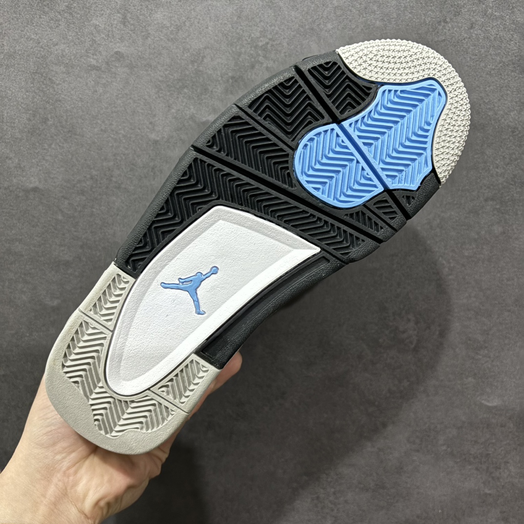 图片[9]-【头层跑量版】Air Jordan AJ4 Retro 系列n区分市面的各种假特价n全头层皮料 大底有正确刷漆n真材实料 做工扎实 拒绝劣质品质n原纸板楦头开发 完美鞋型 鞋柜必备鞋款 终端现货供应品质可见 真正好货福利白菜价💪🏻 尺码：40-46含半码 编码：WE260280-莆田鞋批发中心