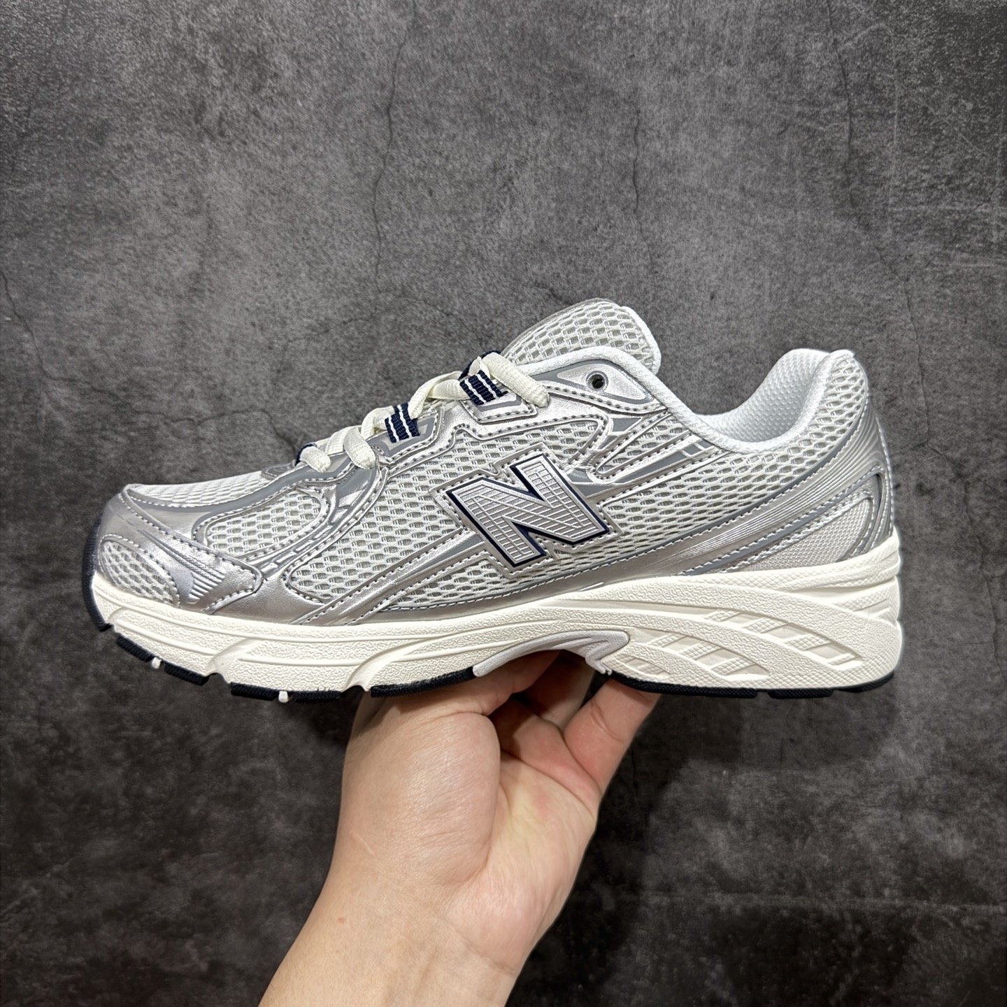 200 New Balance NB740系列复古老爹风休闲运动慢跑鞋 U740GC2