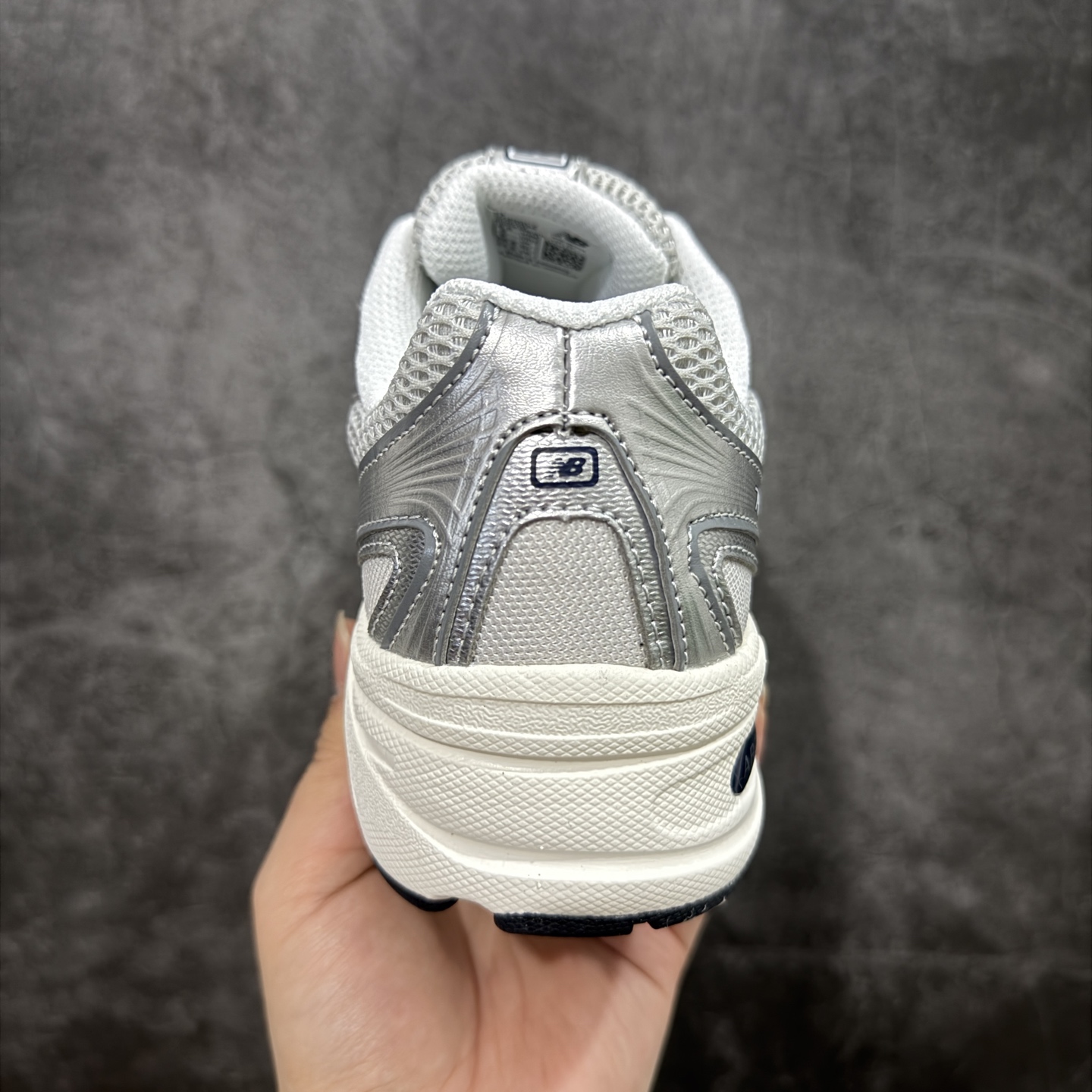 200 New Balance NB740系列复古老爹风休闲运动慢跑鞋 U740GC2