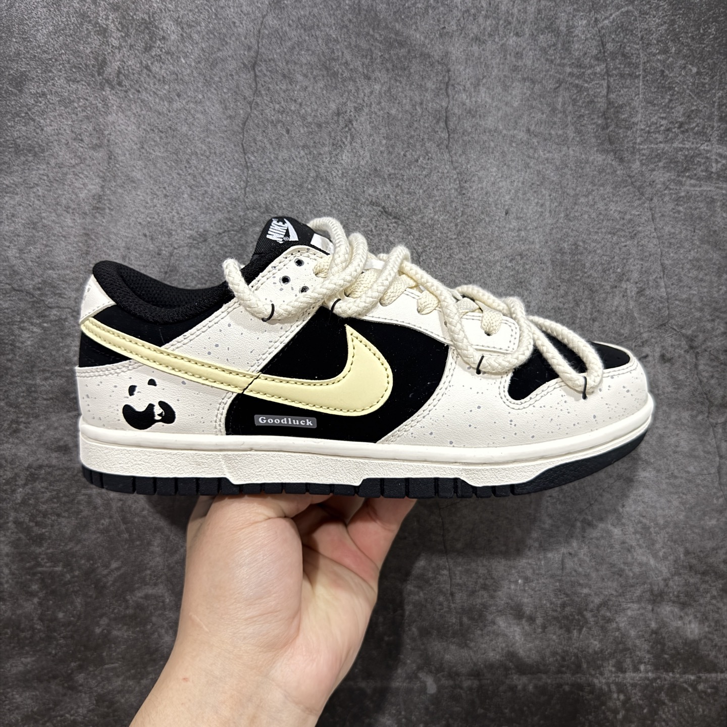 260 YC纯原NK Dunk Low 奶酪小熊猫 DD1391-100