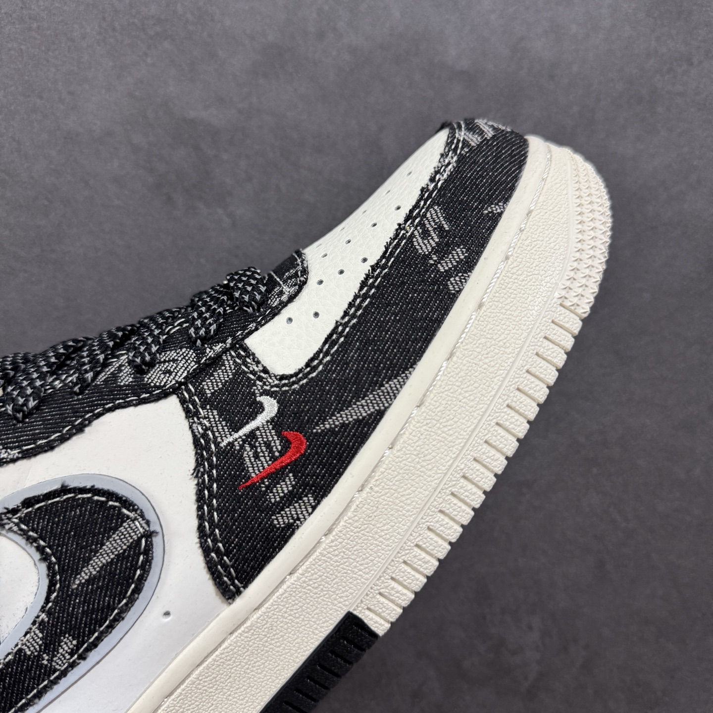 260 定制版Nk Air Force 1’07 Lv8 定制配色 Levi’s联名 空军一号经典低帮复古休闲百搭板鞋 YX5066-312