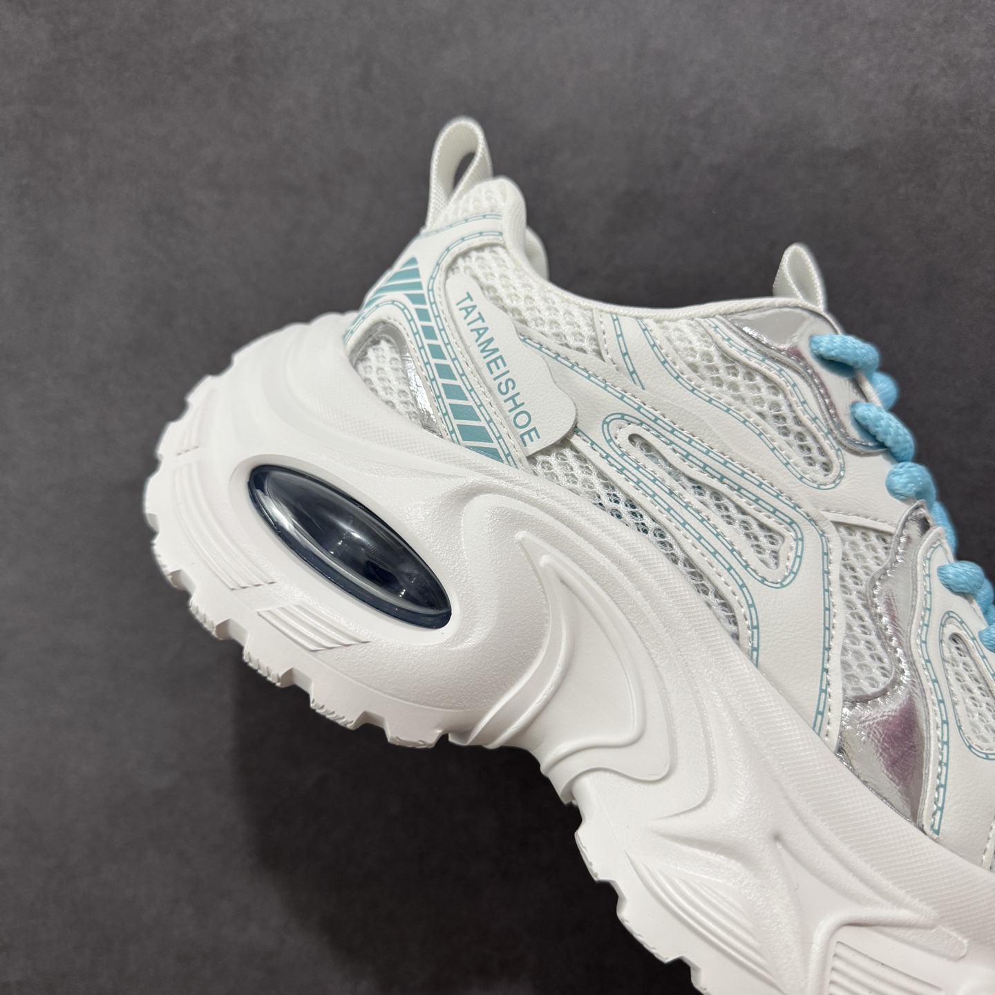 图片[6]-【公司级】GG-CC Chunky Low休闲运动气垫厚底增高老爹鞋系列 #广东大厂出品 完美细节 25ss春季新款厚底增高 大长腿 时髦look轻松定格 不费力展现率性氛围 高档银盒 酷帅机能风不规则设计气垫大底 白黄兰拼色造型设计 轻便舒适百搭 GGCC厚底增高简直就是小个子的快乐!不管怎么搭都好看~ 尺码：35 36 37 38 39 40-选品中心