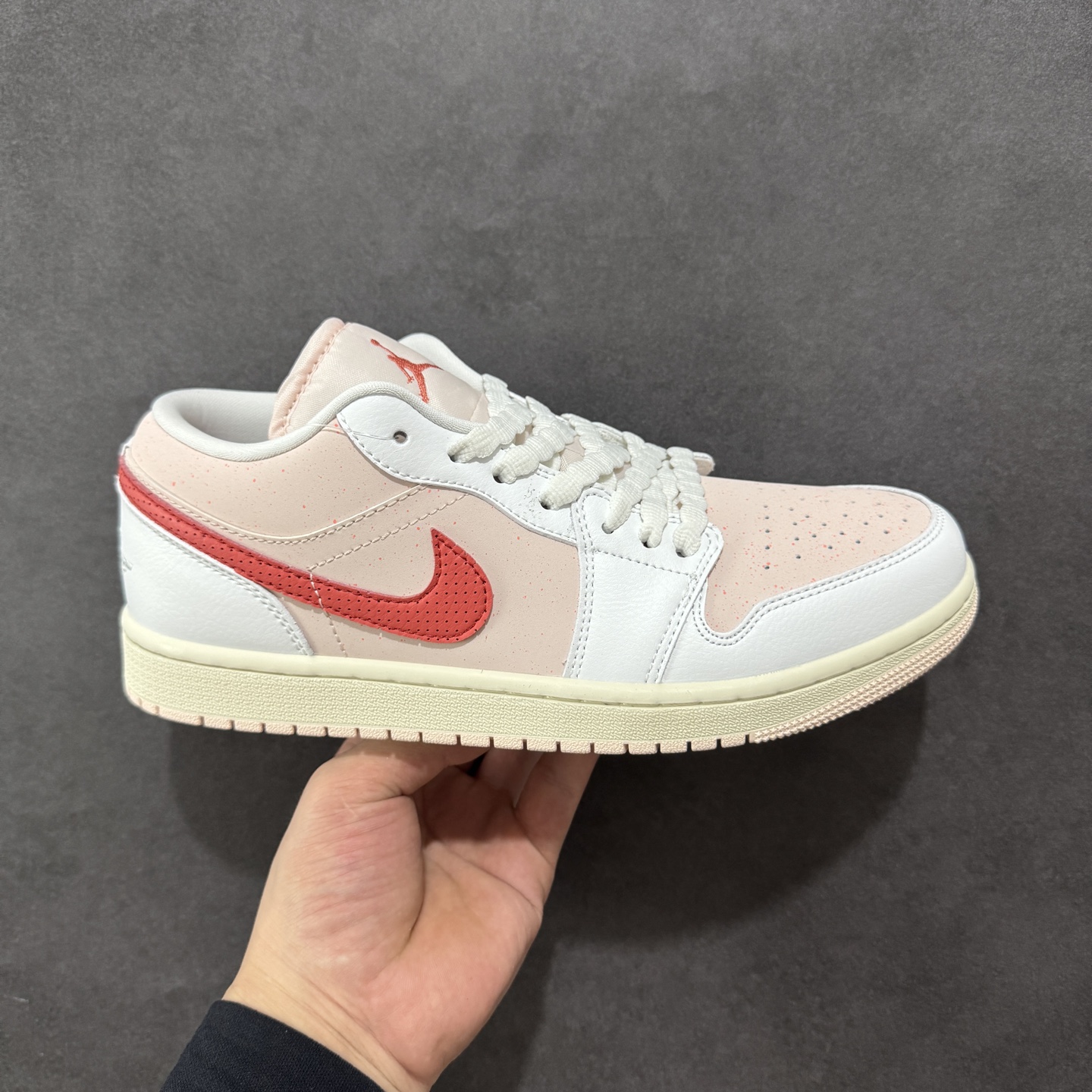 200 K版Air Jordan AJ1 Low 低帮白粉红 IB8156-133