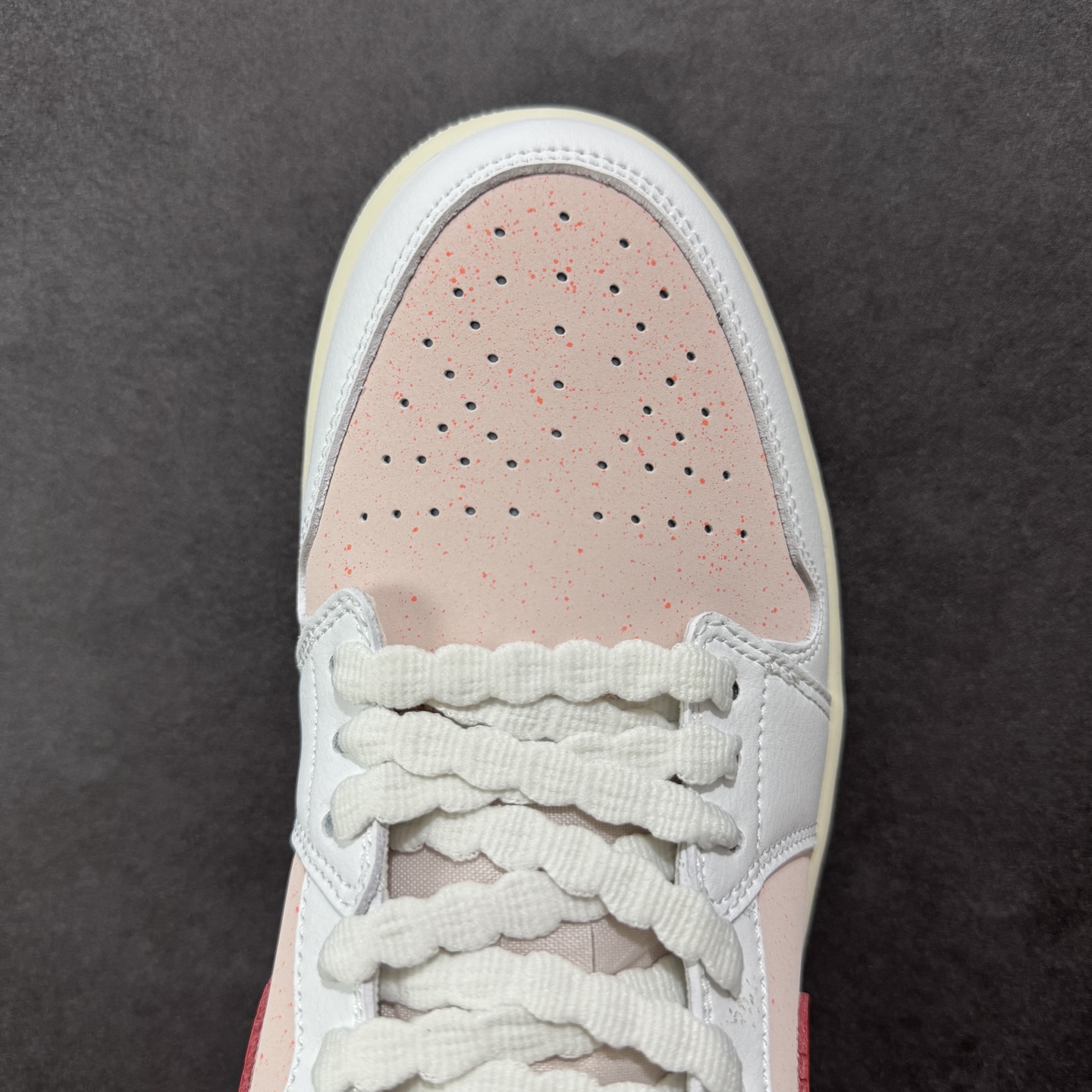 200 K版Air Jordan AJ1 Low 低帮白粉红 IB8156-133