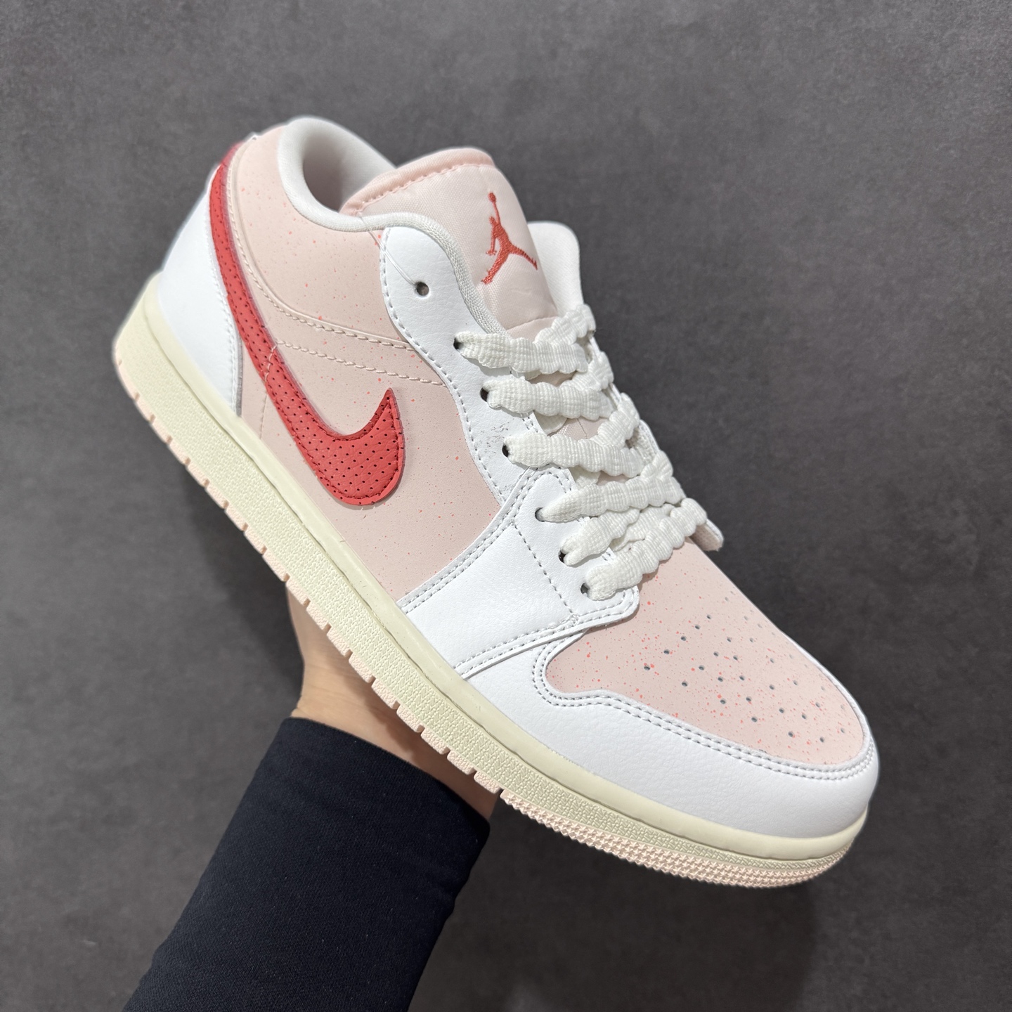 200 K版Air Jordan AJ1 Low 低帮白粉红 IB8156-133