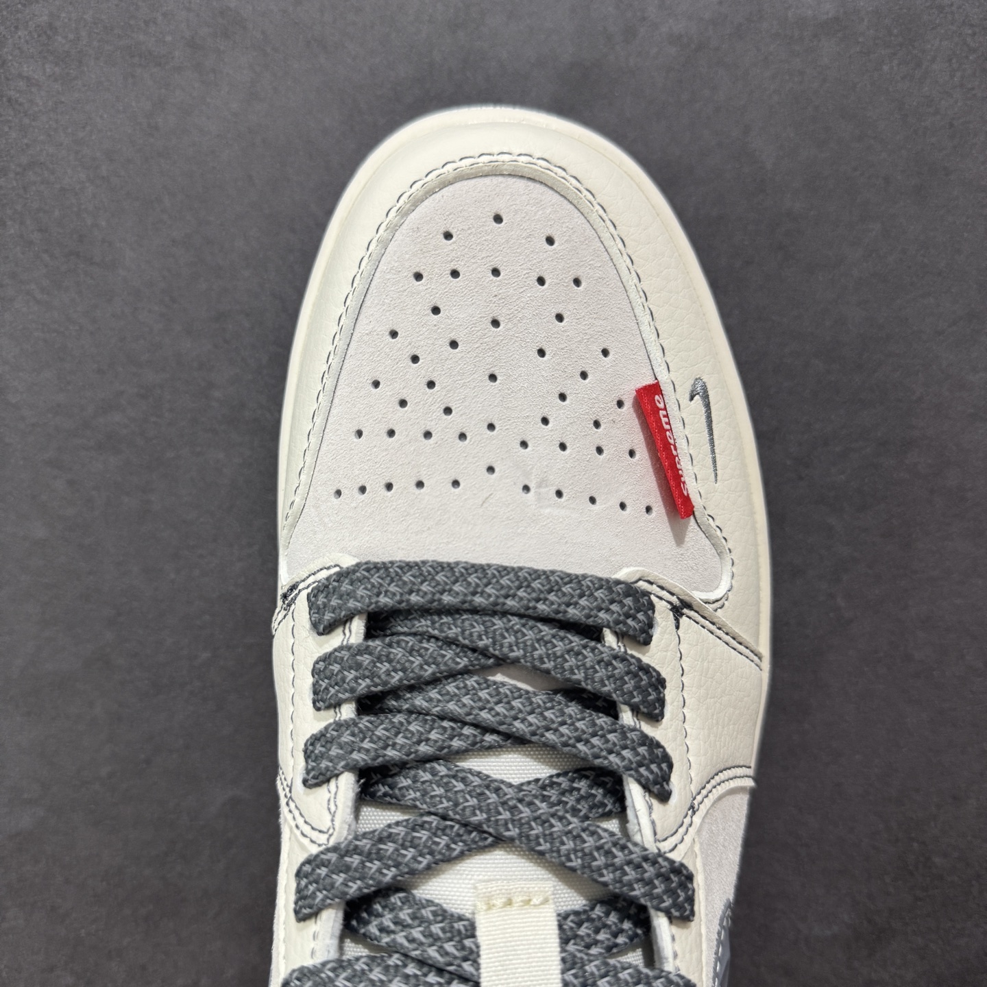 260 定制版Nike SB Dunk Low x NIKe联名 XS6086-008