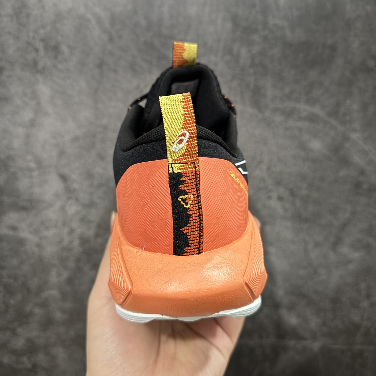 图片[4]-【公司级】Asics Gel-Trabuco 13 亚瑟士复古透气休闲鞋缓震男子耐磨跑步鞋  #鞋面采用无缝线鞋面，贴合脚型，穿着舒适；中底360°环绕式GL，提供良好的缓冲性能；  尺码：36 37 37.5 38 39 39.5 40 40.5 41.5 42 42.5 43.5 44 45-选品中心