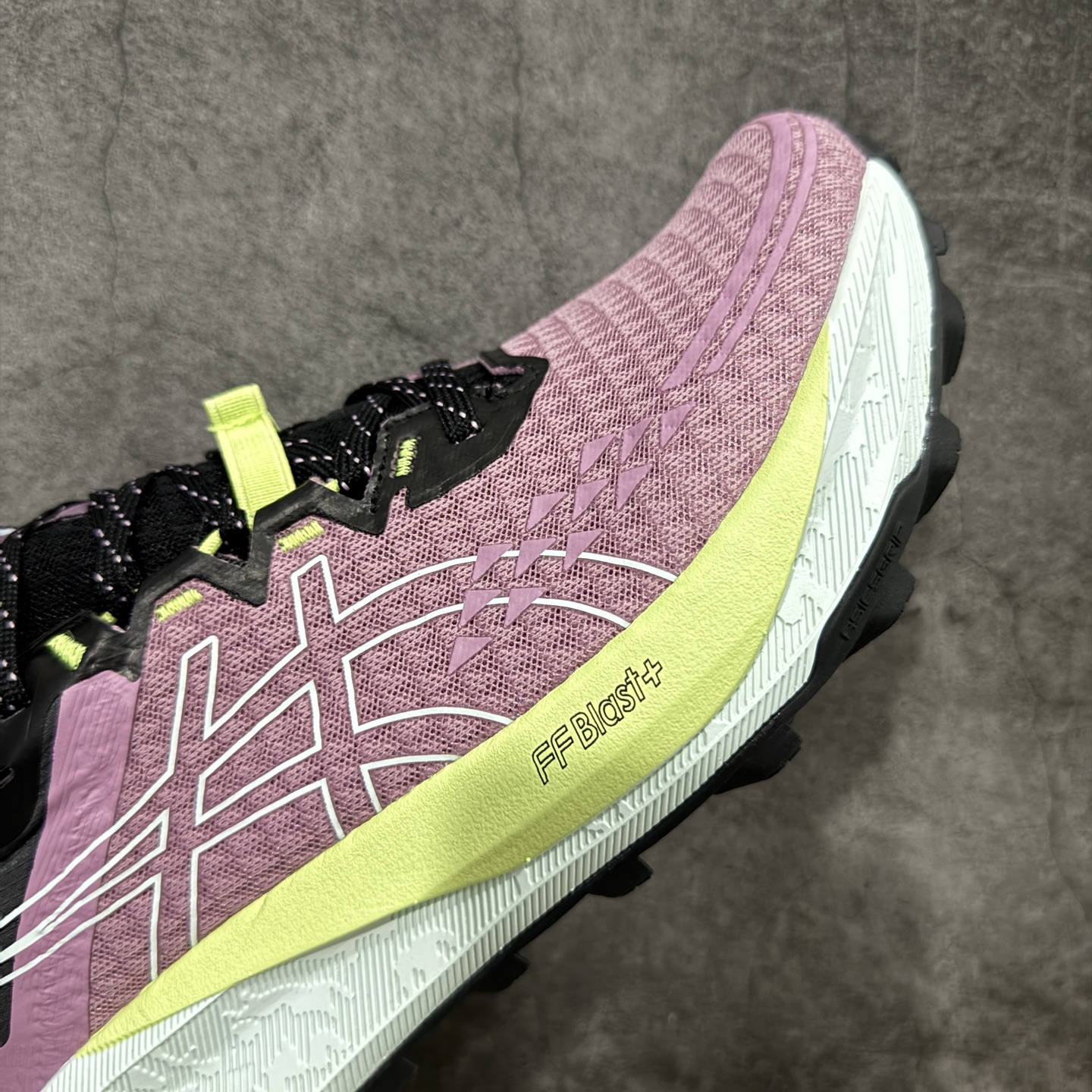 图片[6]-【公司级】Asics Gel-Trabuco 13 亚瑟士复古透气休闲鞋缓震男子耐磨跑步鞋  #鞋面采用无缝线鞋面，贴合脚型，穿着舒适；中底360°环绕式GL，提供良好的缓冲性能；  尺码：36 37 37.5 38 39 39.5 40 40.5 41.5 42 42.5 43.5 44 45-选品中心