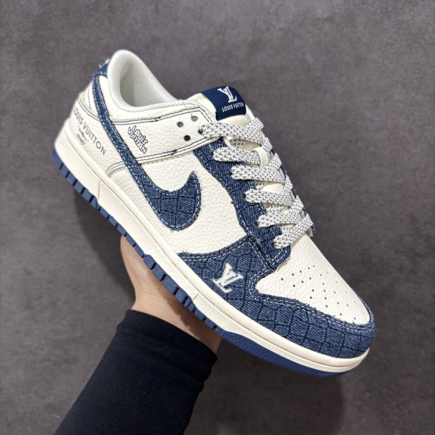280 定制版Nk SB Dunk Low 定制配色 Lv联名 Dunk系列复古低帮休闲百搭板鞋 FC1688-221