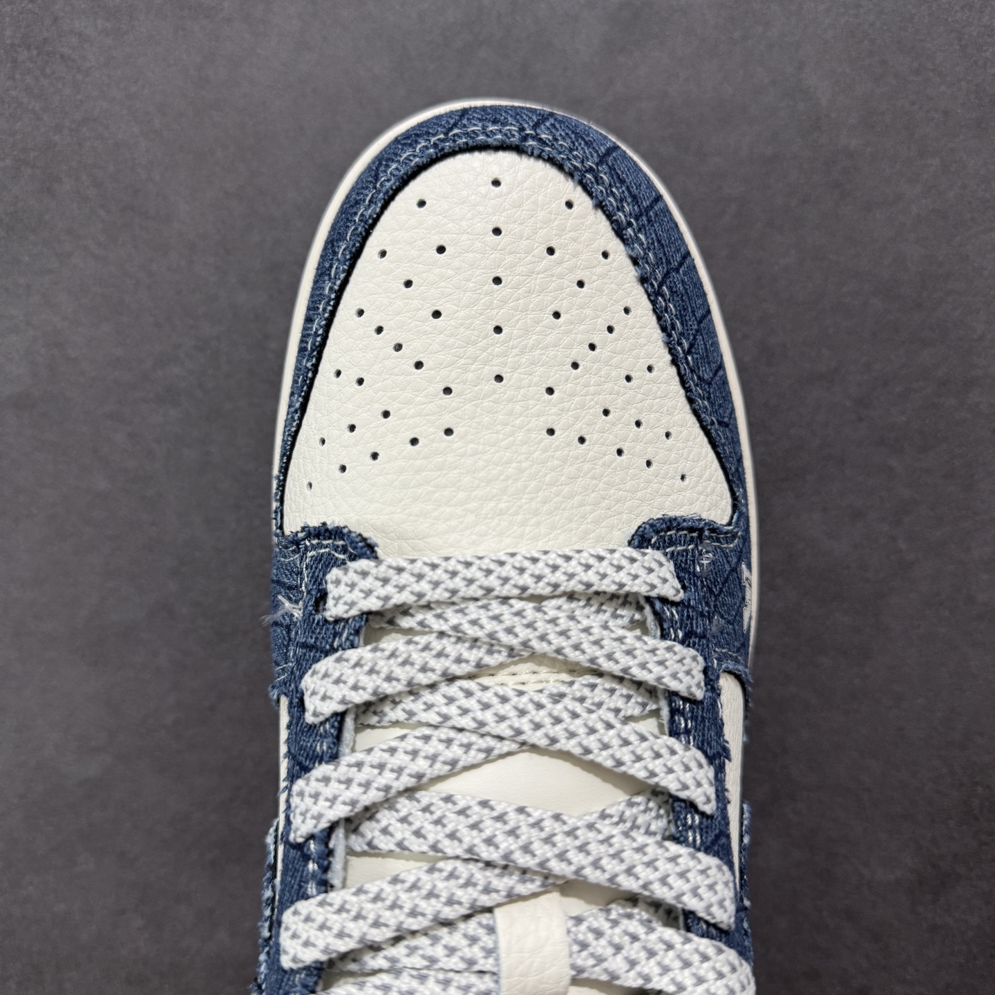 280 定制版Nk SB Dunk Low 定制配色 Lv联名 Dunk系列复古低帮休闲百搭板鞋 FC1688-221