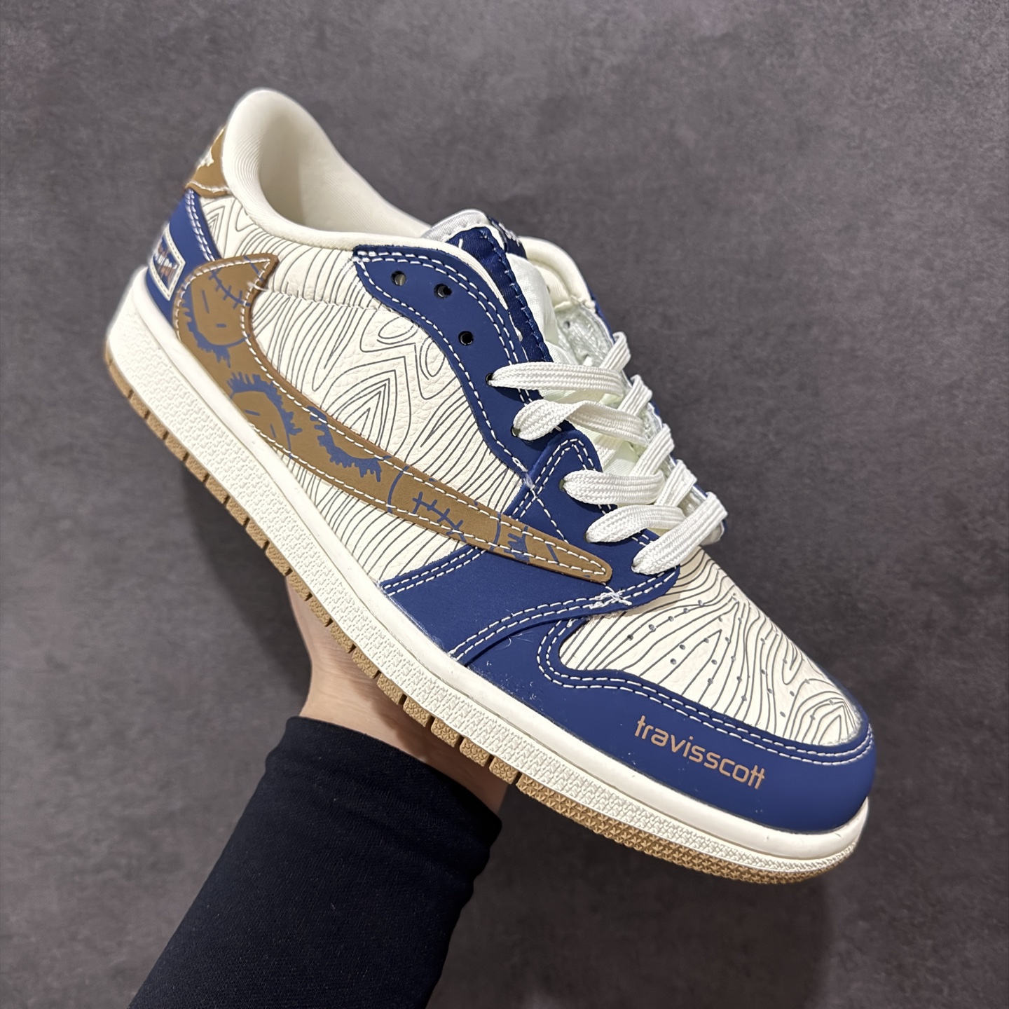 280 定制版Travis Scott x Fragment Design x Air Jordan 1 Low SP AJ1 FOG联名 波纹鬼脸 低帮文化休闲板鞋 XS2024-007