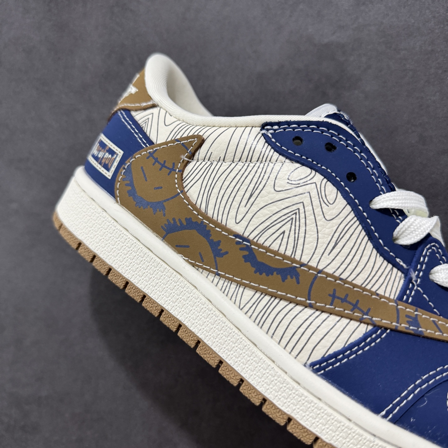 280 定制版Travis Scott x Fragment Design x Air Jordan 1 Low SP AJ1 FOG联名 波纹鬼脸 低帮文化休闲板鞋 XS2024-007
