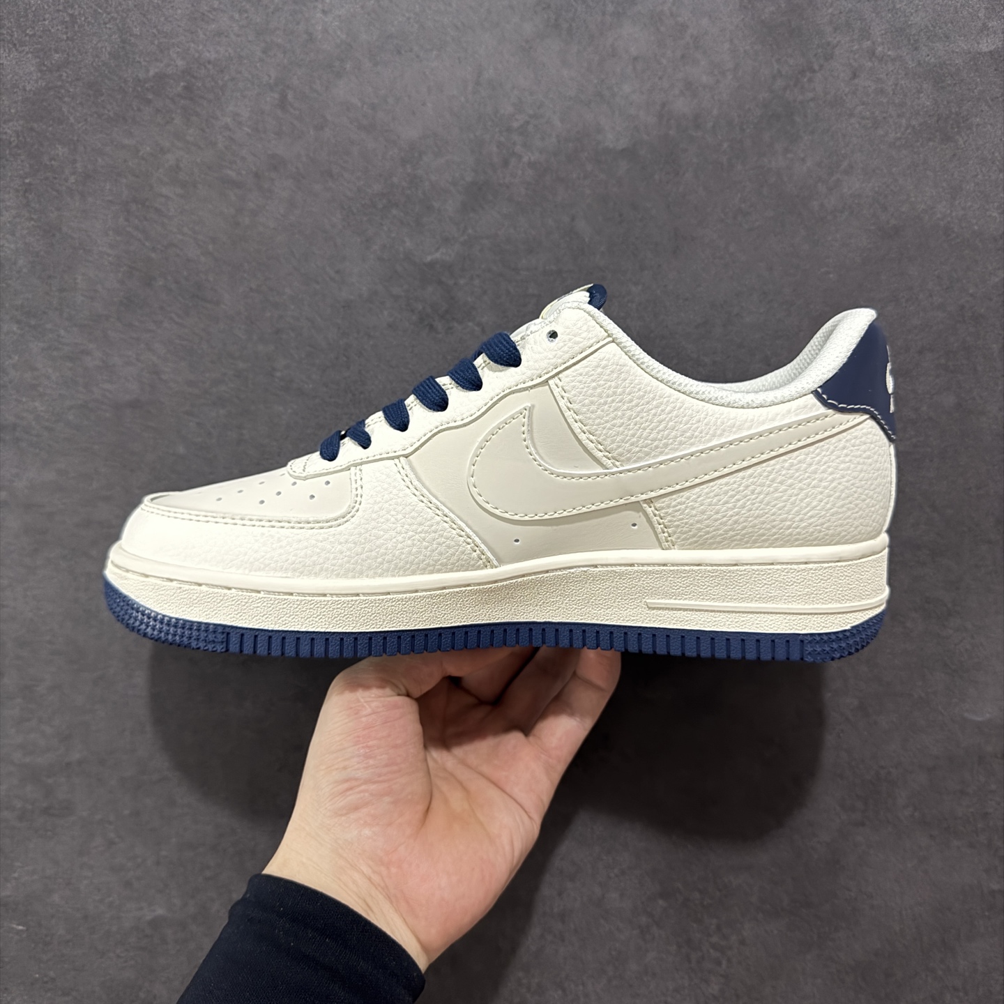 260 定制版Nike Air Force 1'07 Low 迪奥联名 蓝炫彩勾 空军一号低帮休闲板鞋 XS1958-569
