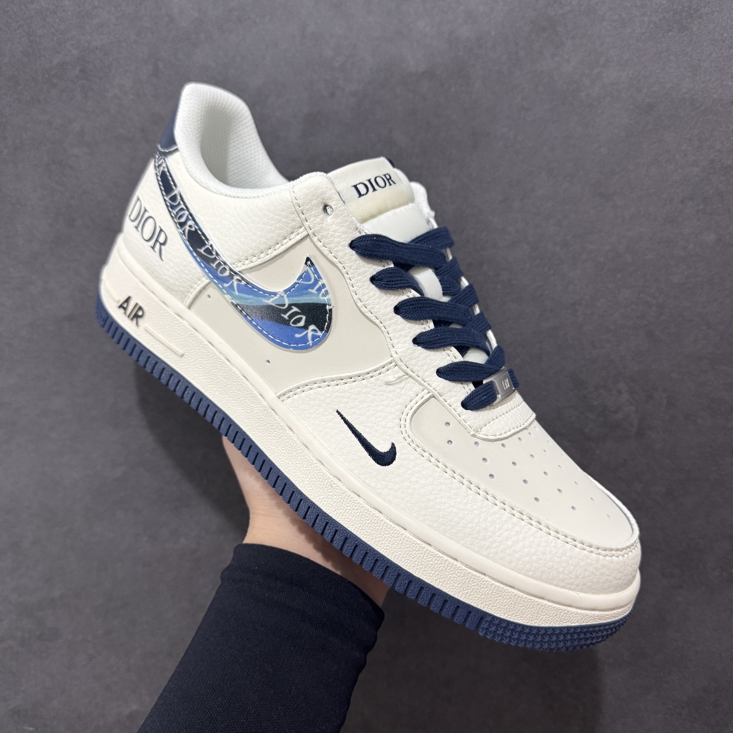 260 定制版Nike Air Force 1'07 Low 迪奥联名 蓝炫彩勾 空军一号低帮休闲板鞋 XS1958-569