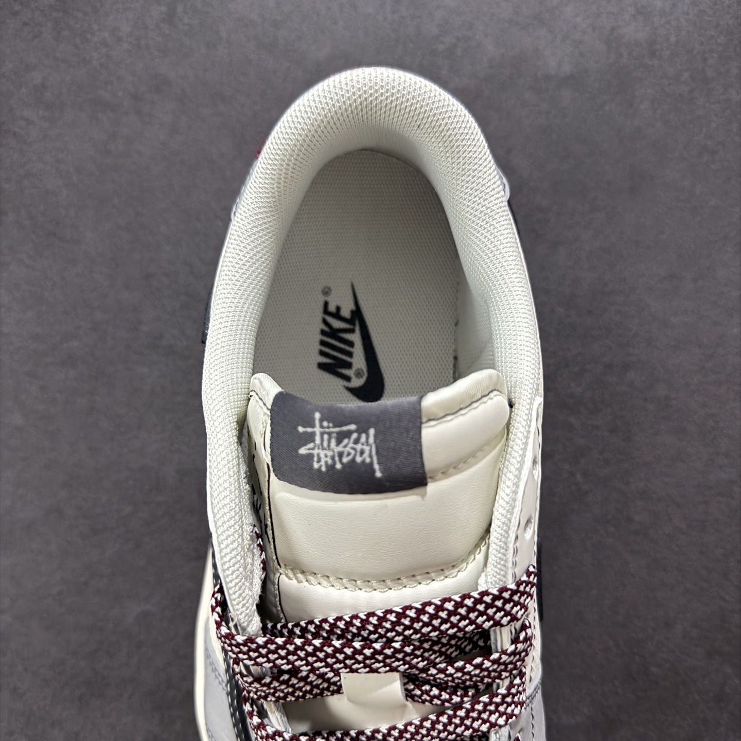 280 定制版Travis Scott x Fragment Design x Air Jordan 1 Low SP AJ1 斯图西联名 黑勾骷髅头 低帮文化休闲板鞋 JJ2508-553