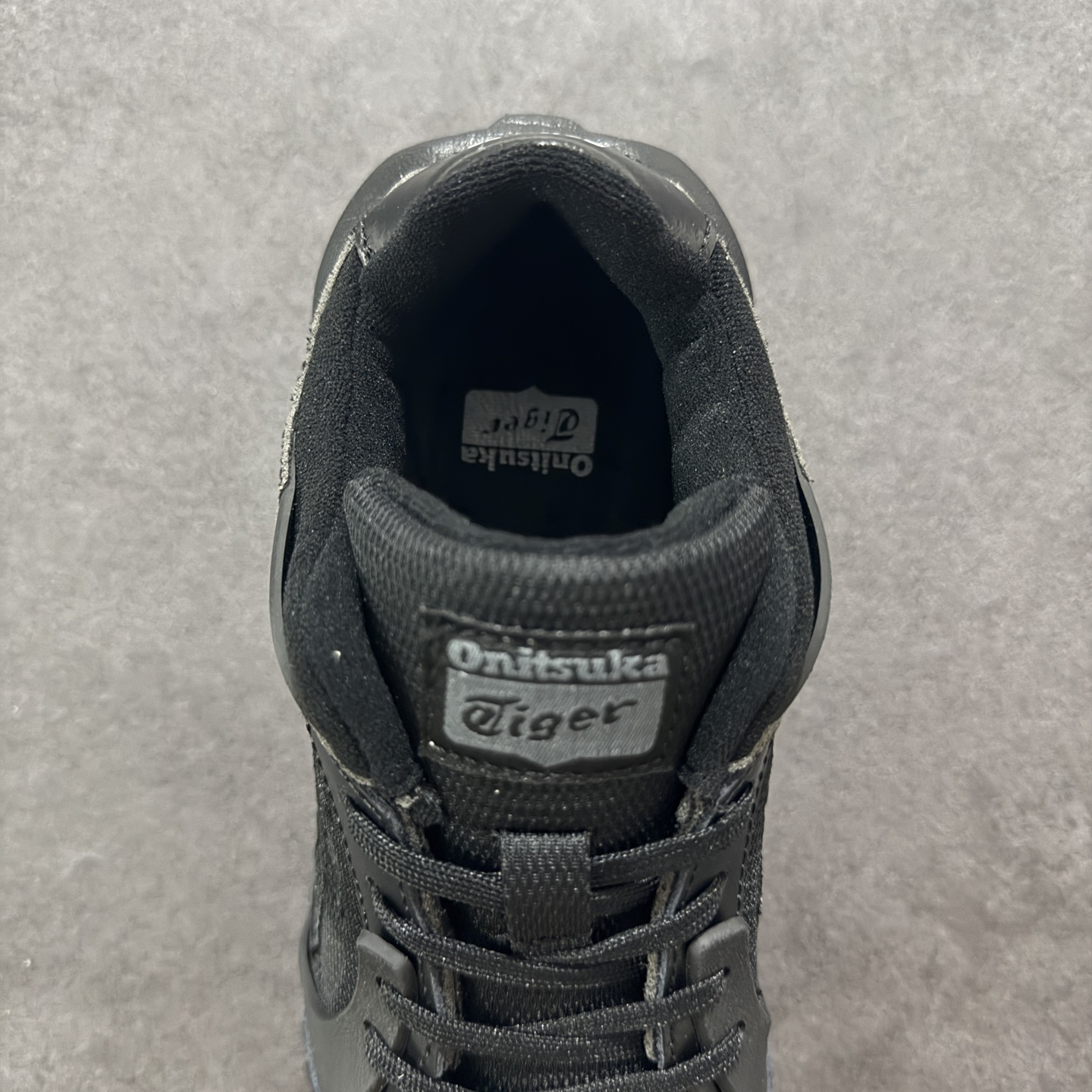 220 纯原版Asics Ointsuka Tiger Moage co 亚瑟士鬼冢虎复古经典跑鞋