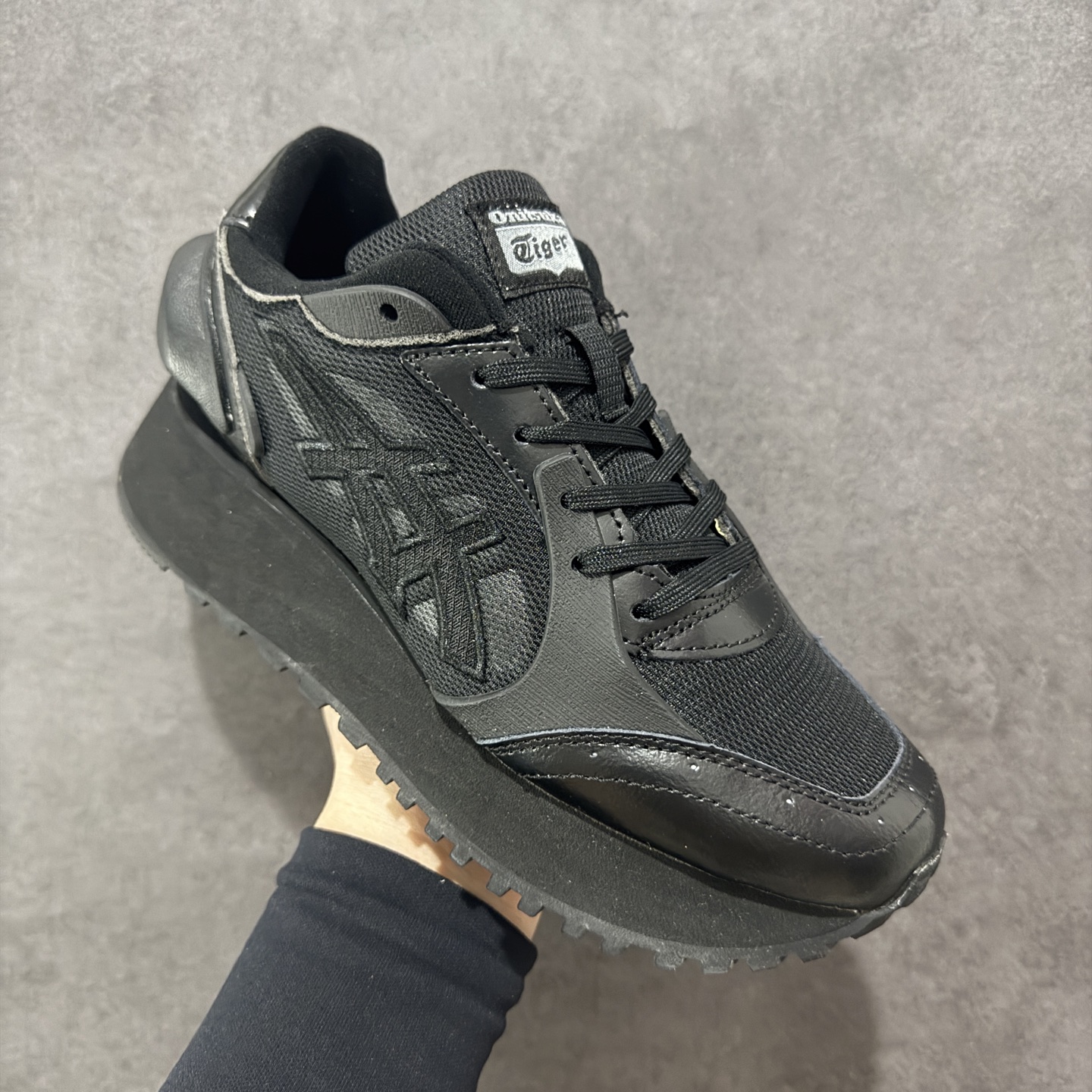 220 纯原版Asics Ointsuka Tiger Moage co 亚瑟士鬼冢虎复古经典跑鞋