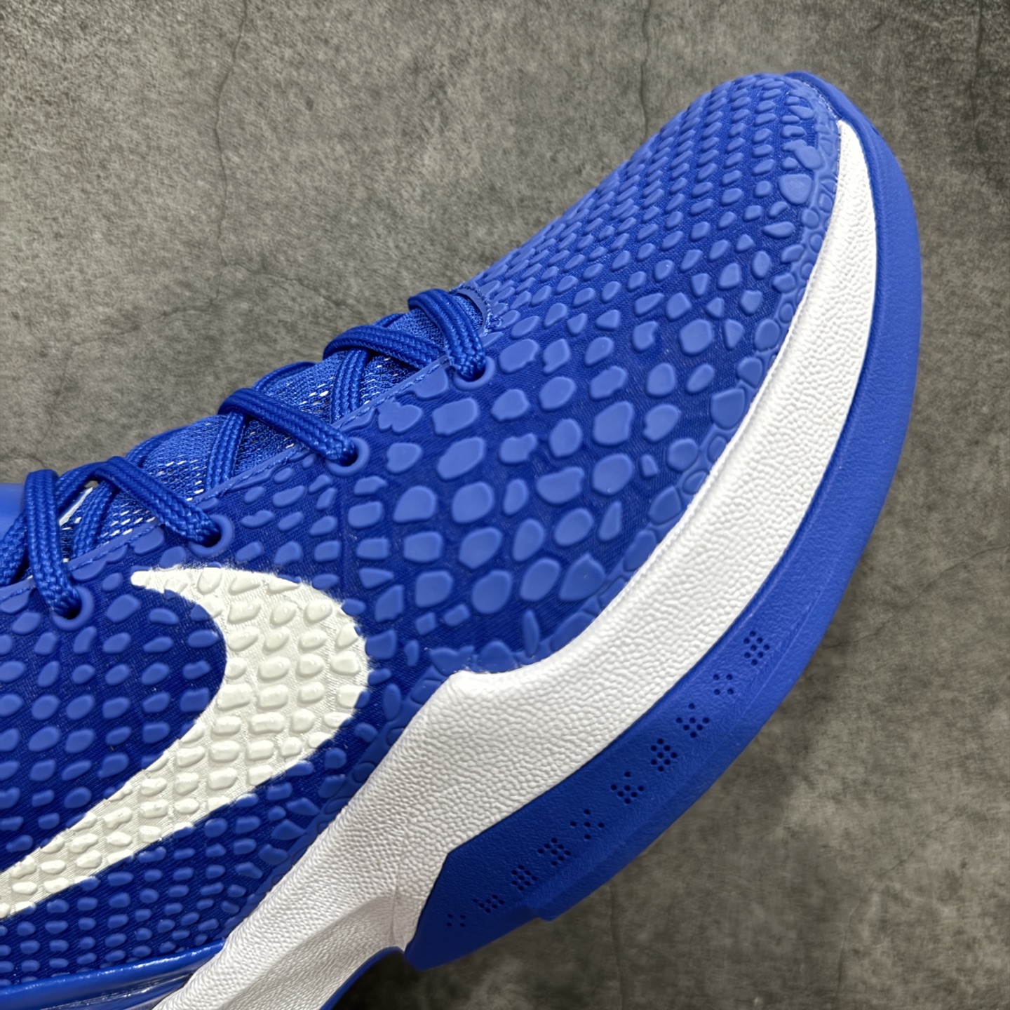 520 Star版本NK Zoom Kobe 6 Protro 科比六代 道奇蓝白 CW2190-400